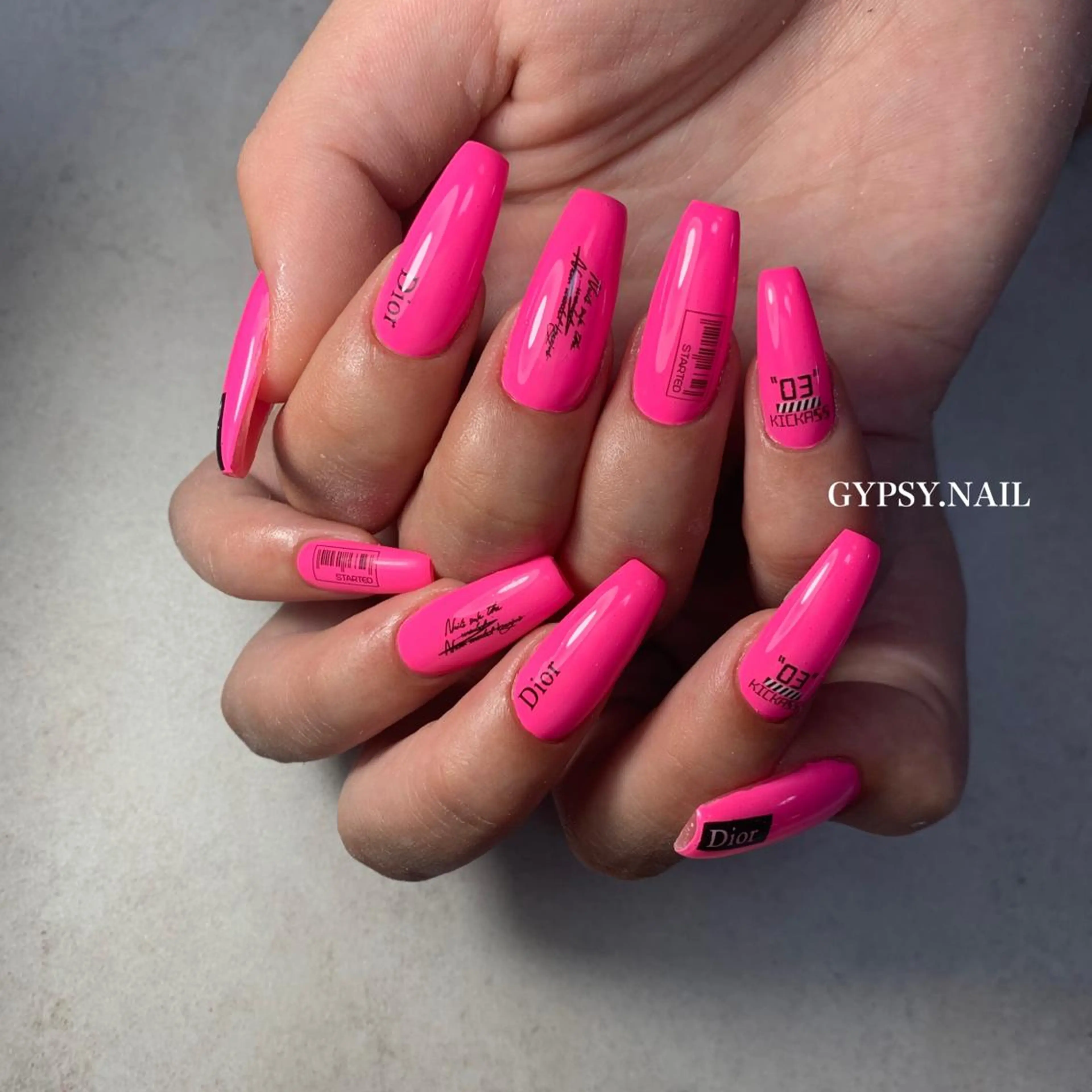 ネイル GYPSY.NAIL所属・GYPSY.NAIL akariのネイルデザイン