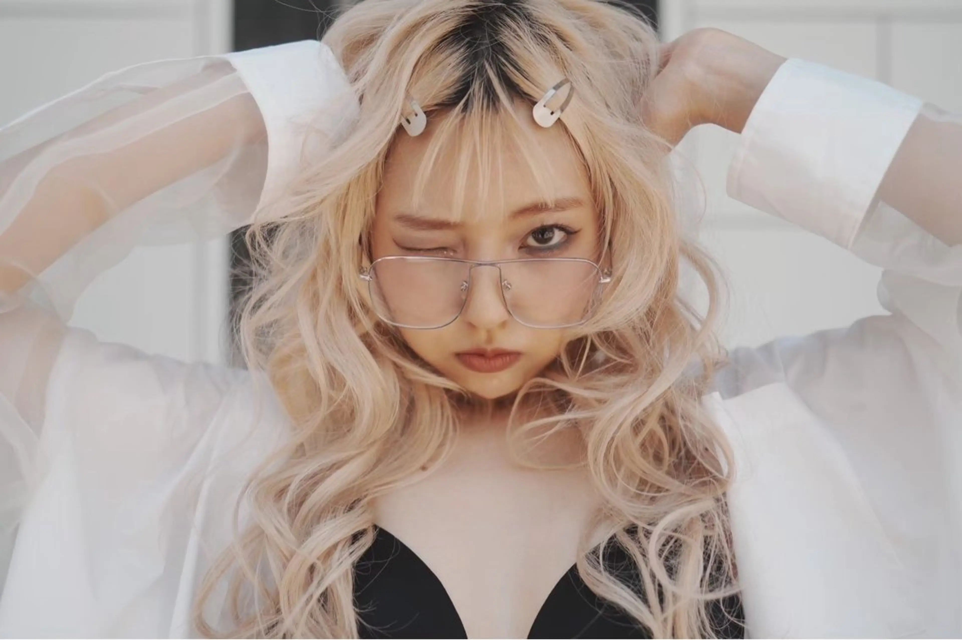 ロング 🤎ハイライト/ 耳ツボジュエリー🤎のヘアスタイル