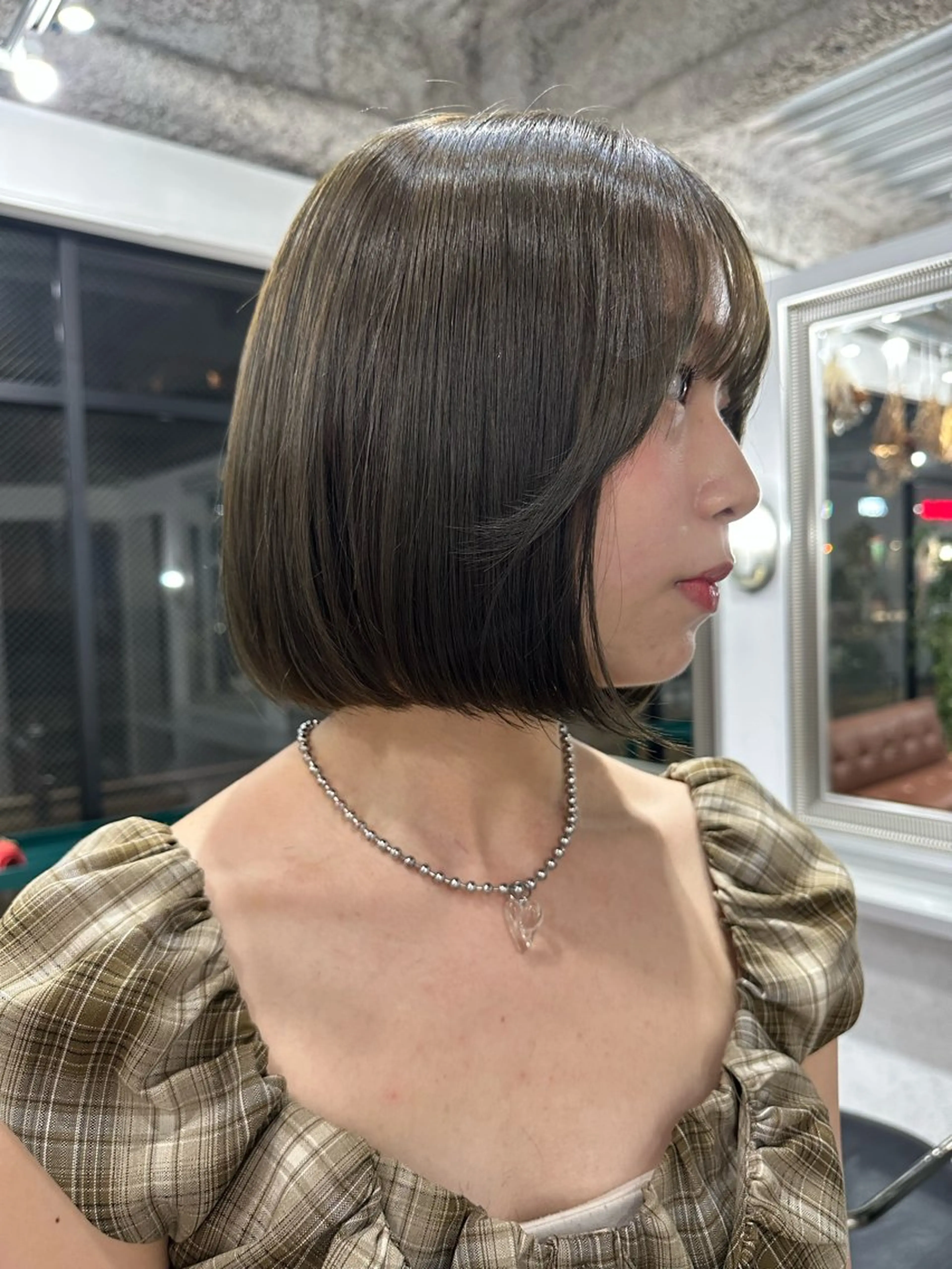 カラー オリーブカラー 🩵HOLLY🩵 カレン🩵モデルのヘアスタイル