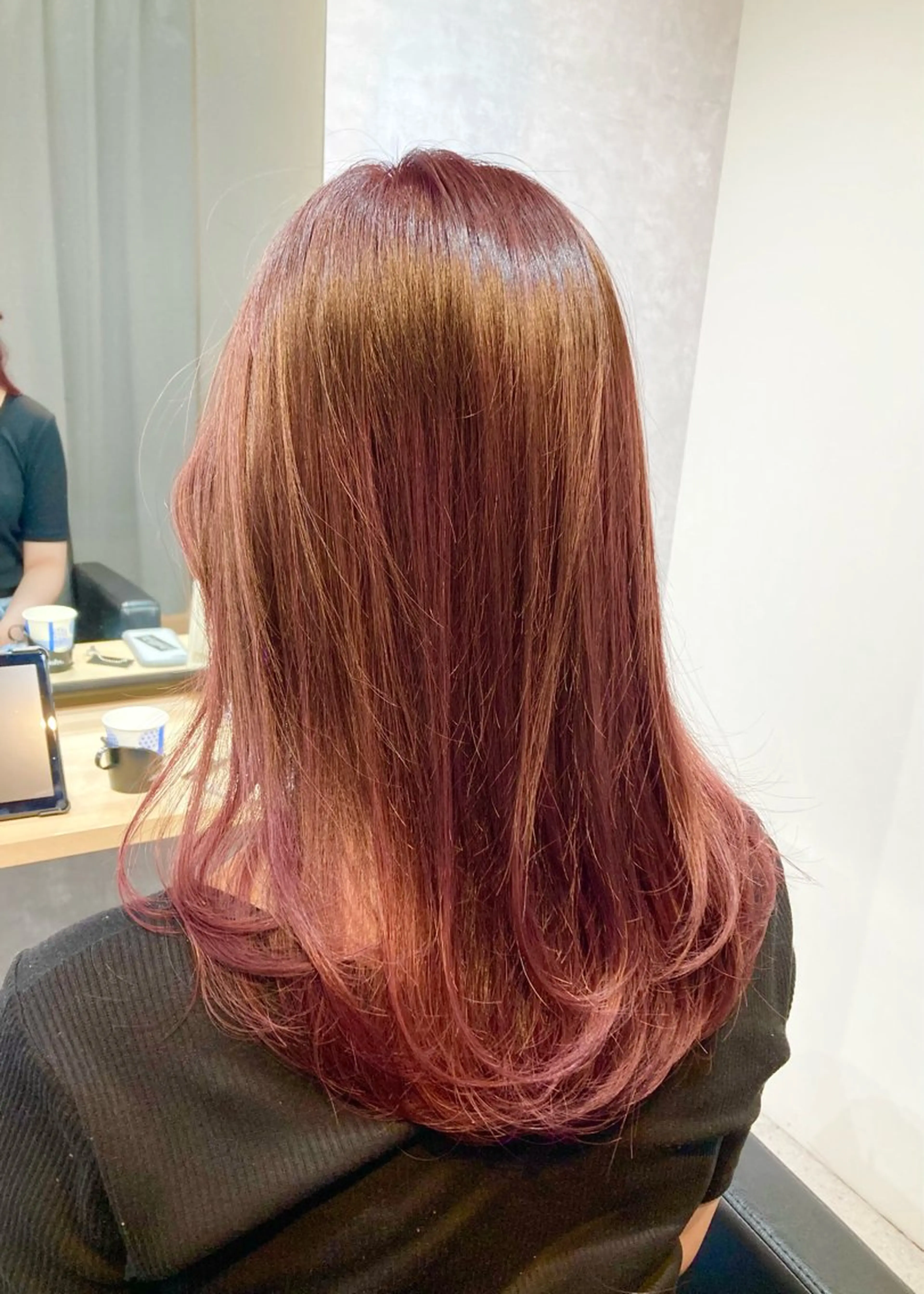 ロング カラー グラデーションカラー ピンクカラー 🌈Agu hair 副店長/岩渕蓮のヘアスタイル