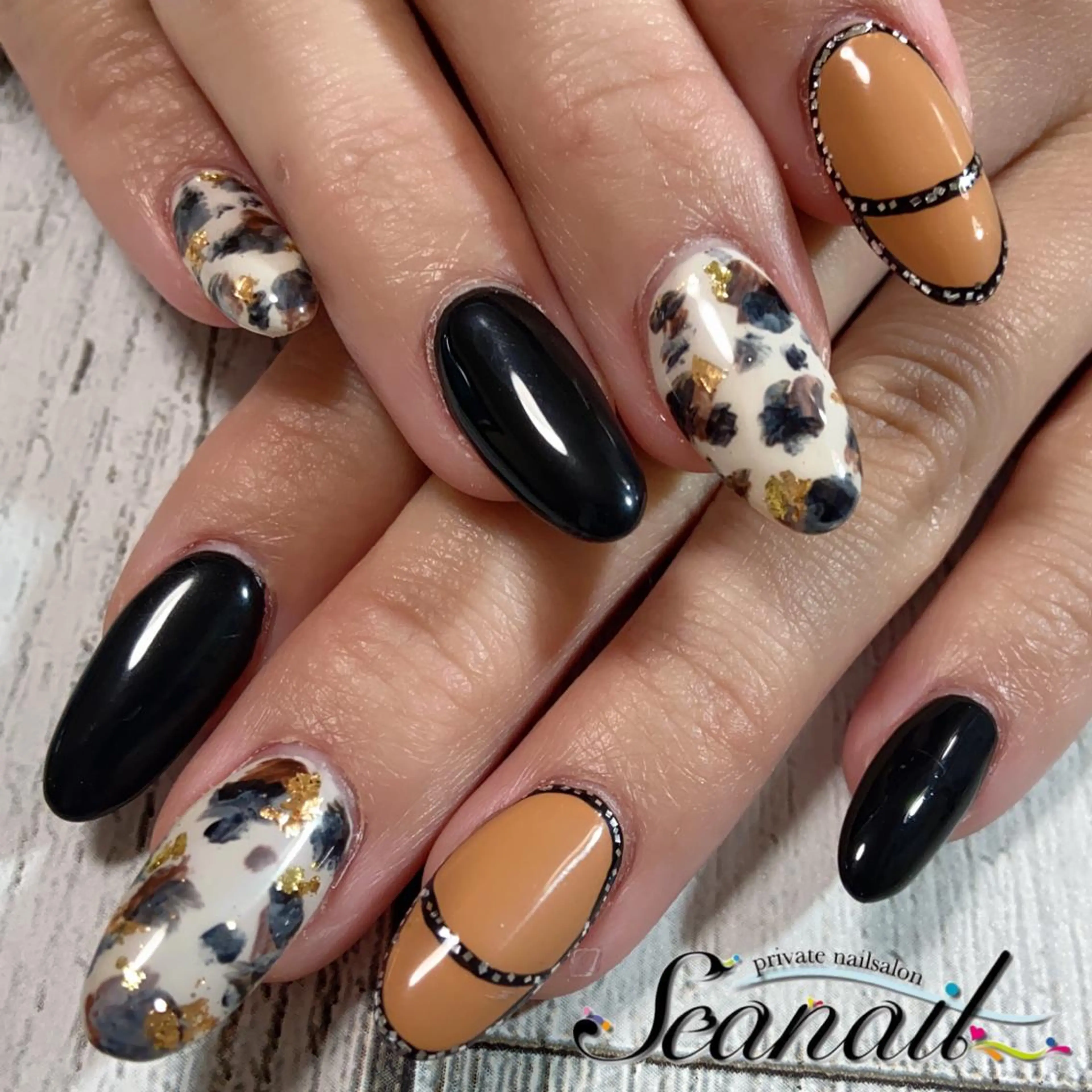 ネイル アニマル柄 アートネイル フットネイル ジェルネイル 持ち込み 小尾 栞のネイルデザイン