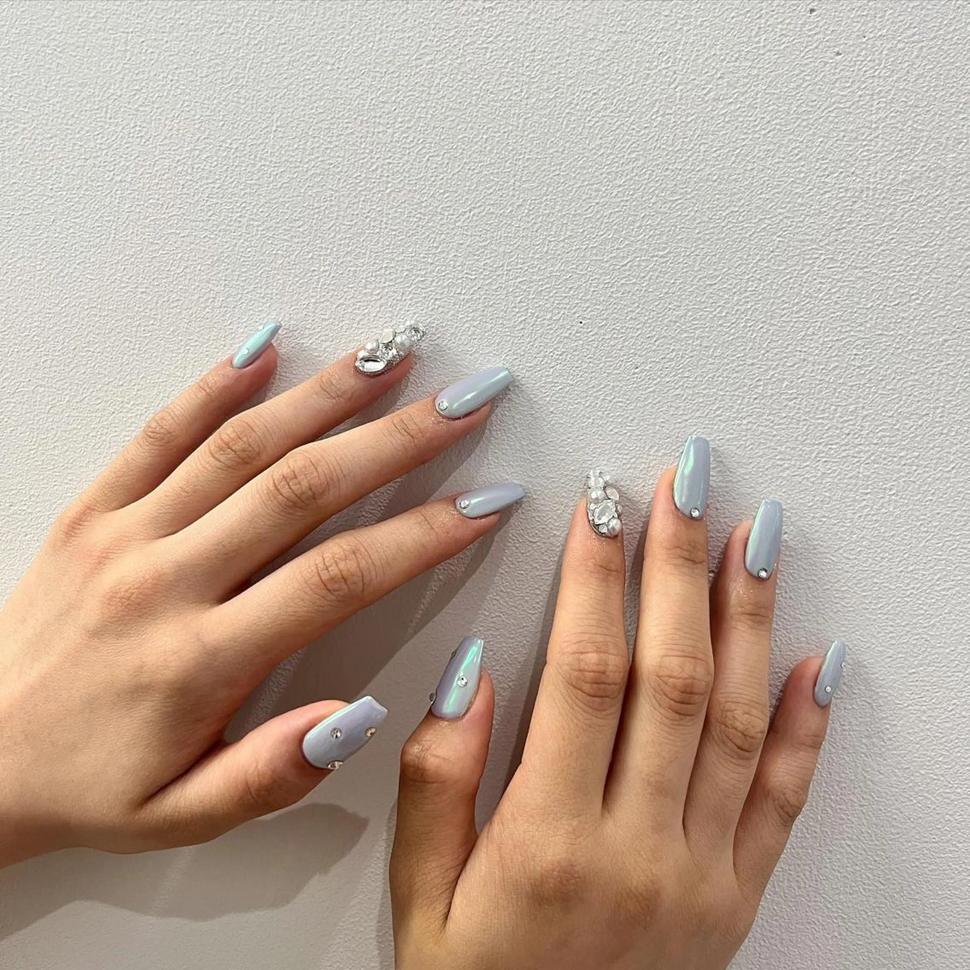ネイル オーロラネイル éclat-nail salon-所属・松本 ゆみかのネイルデザイン