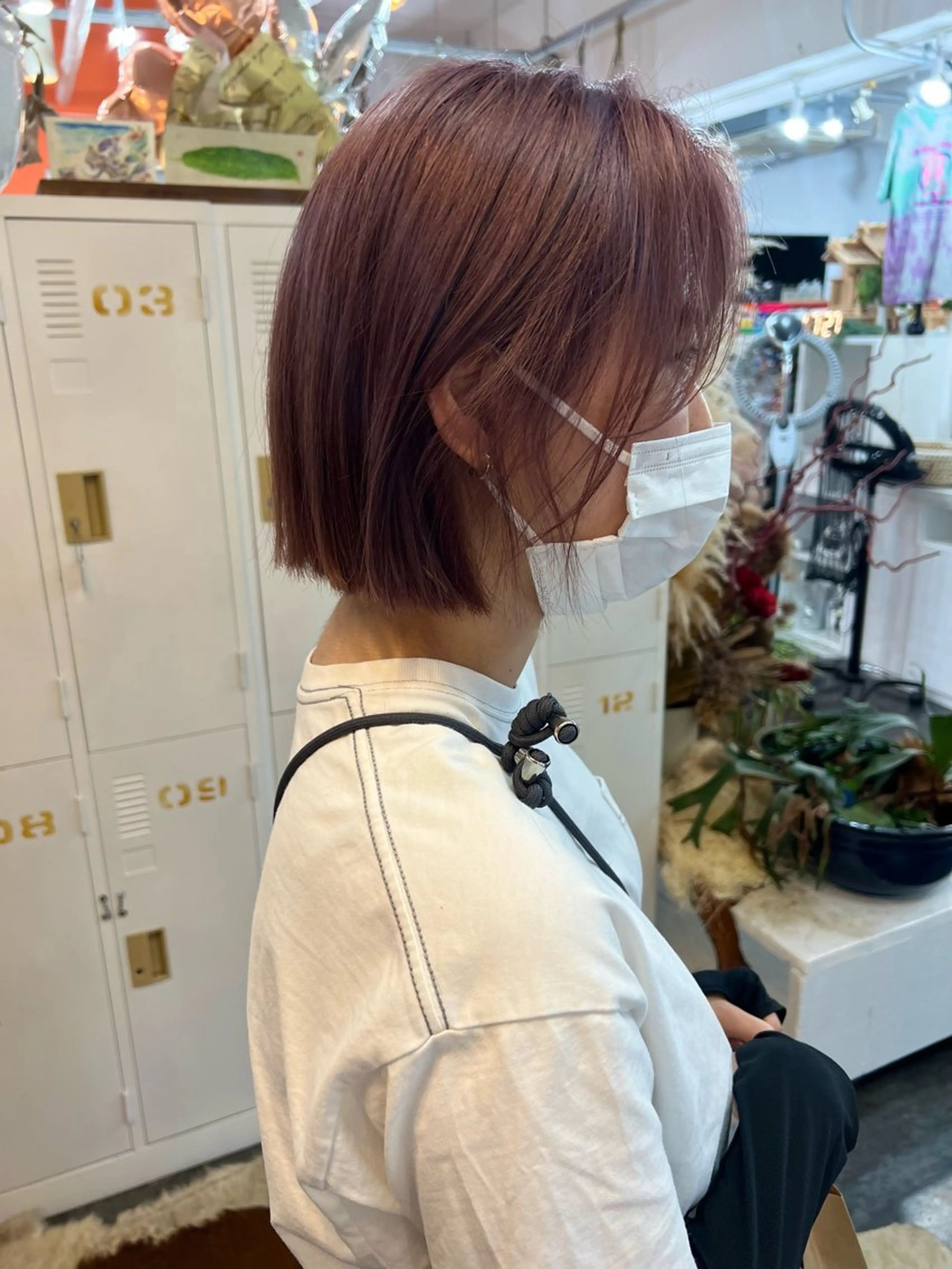 ミディアム カラー ベージュカラー ラベンダーカラー ラベンダーベージュ LOMARLIE JURIAのヘアスタイル