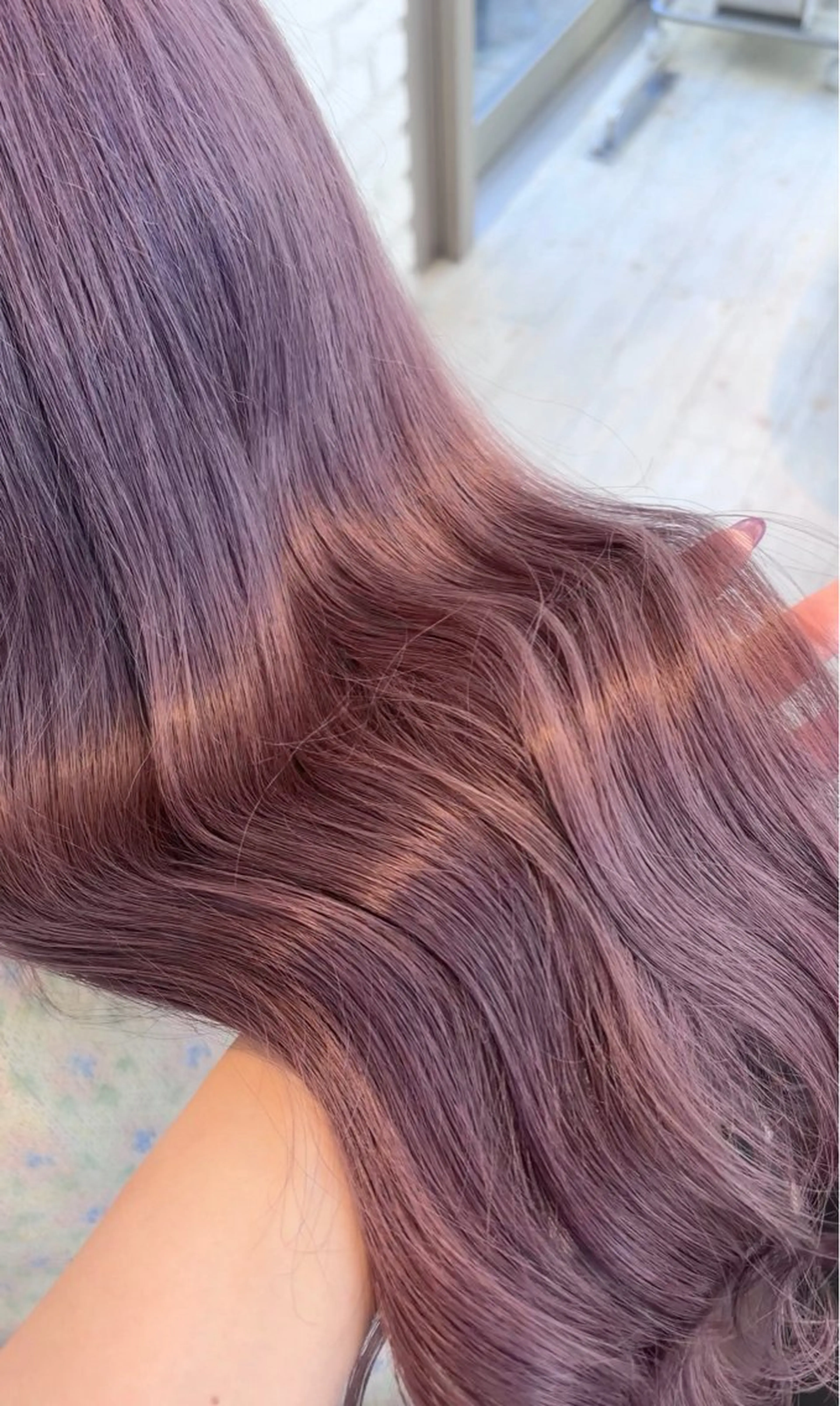 ロング カラー カット ヘアカラー トリートメント ブリーチ/髪質改善/ ハイトーン/暖色のヘアスタイル