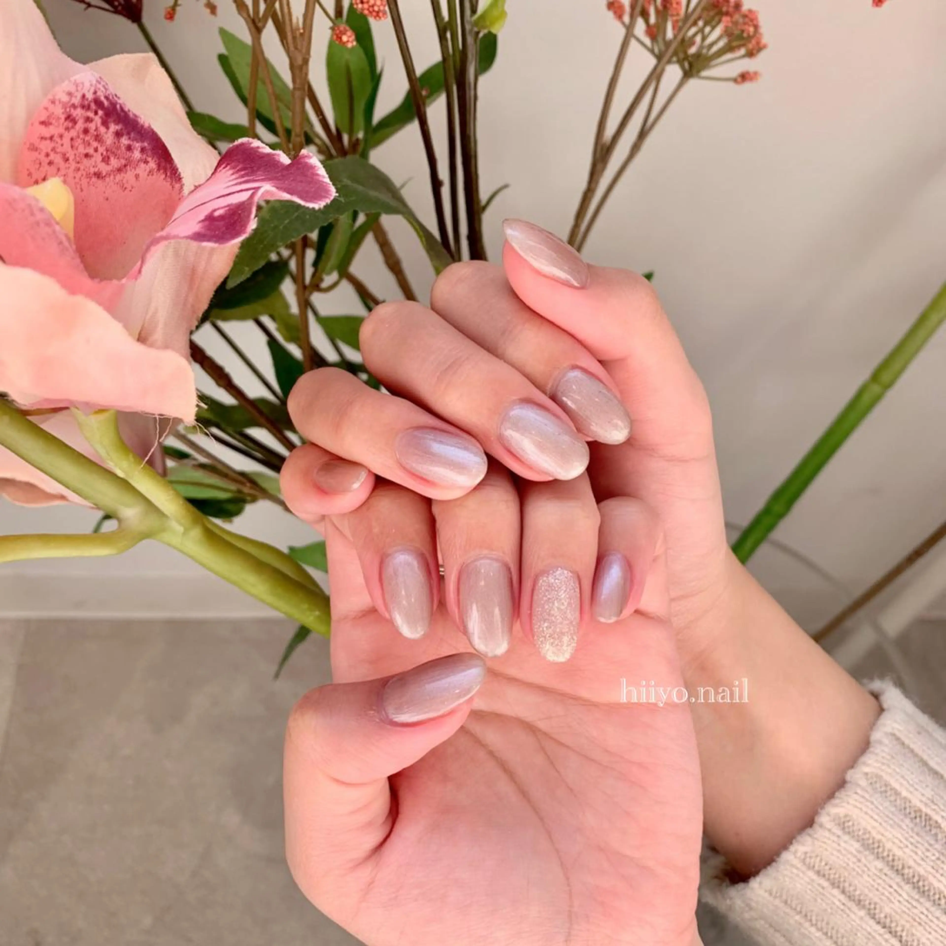 ネイル キラキラネイル ワンカラーネイル シンプルネイル ハンドネイル hiyo🫧ネイル /渋谷💍🎀のネイルデザイン