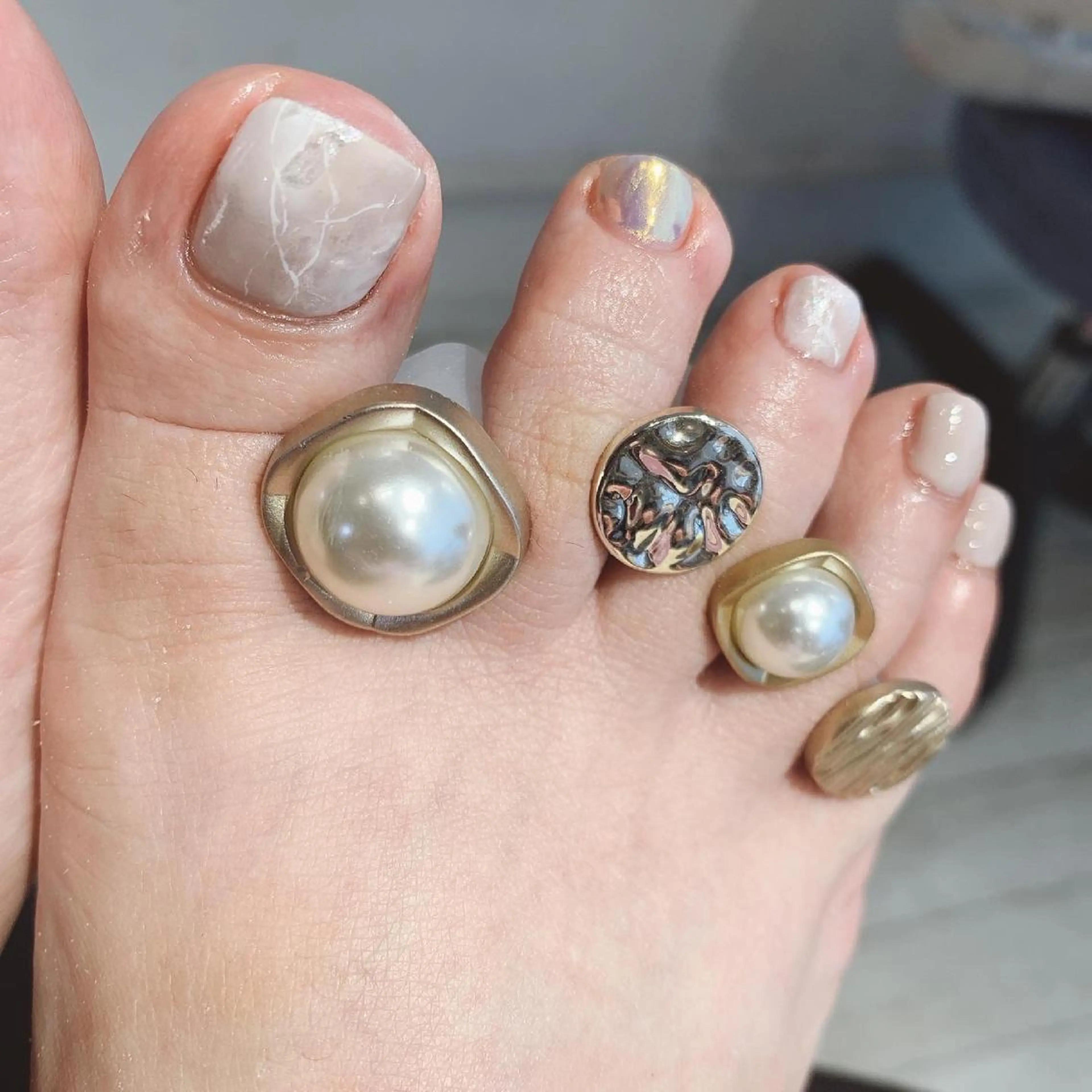 ネイル オーロラネイル ニュアンスネイル アトリエKT-2所属・ナルサワ トモミのエステ・リラクイメージ