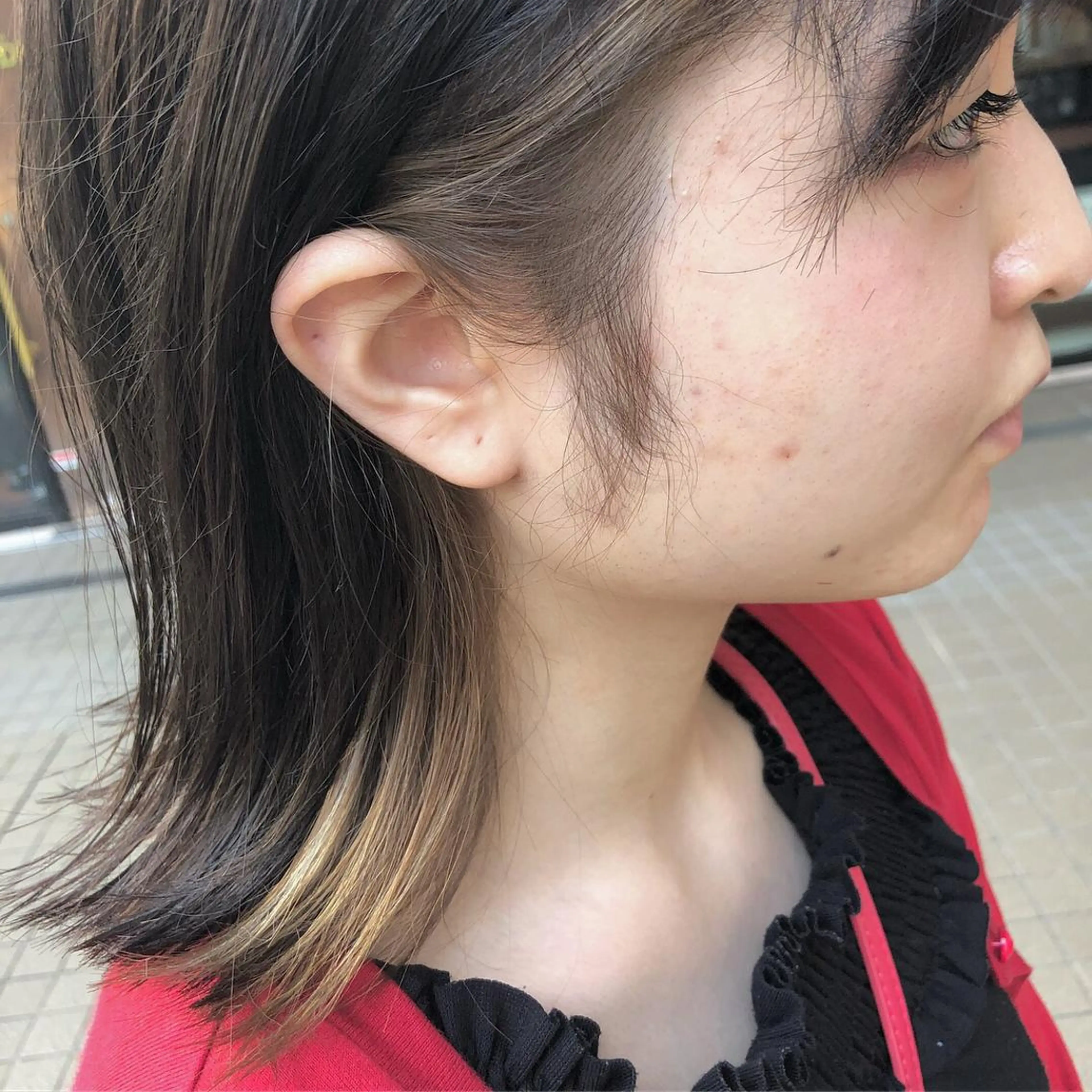 ミディアム カラー アッシュ ベージュカラー インナーカラー カット ヘアカラー トリートメント SHAFT Ieiriのヘアスタイル