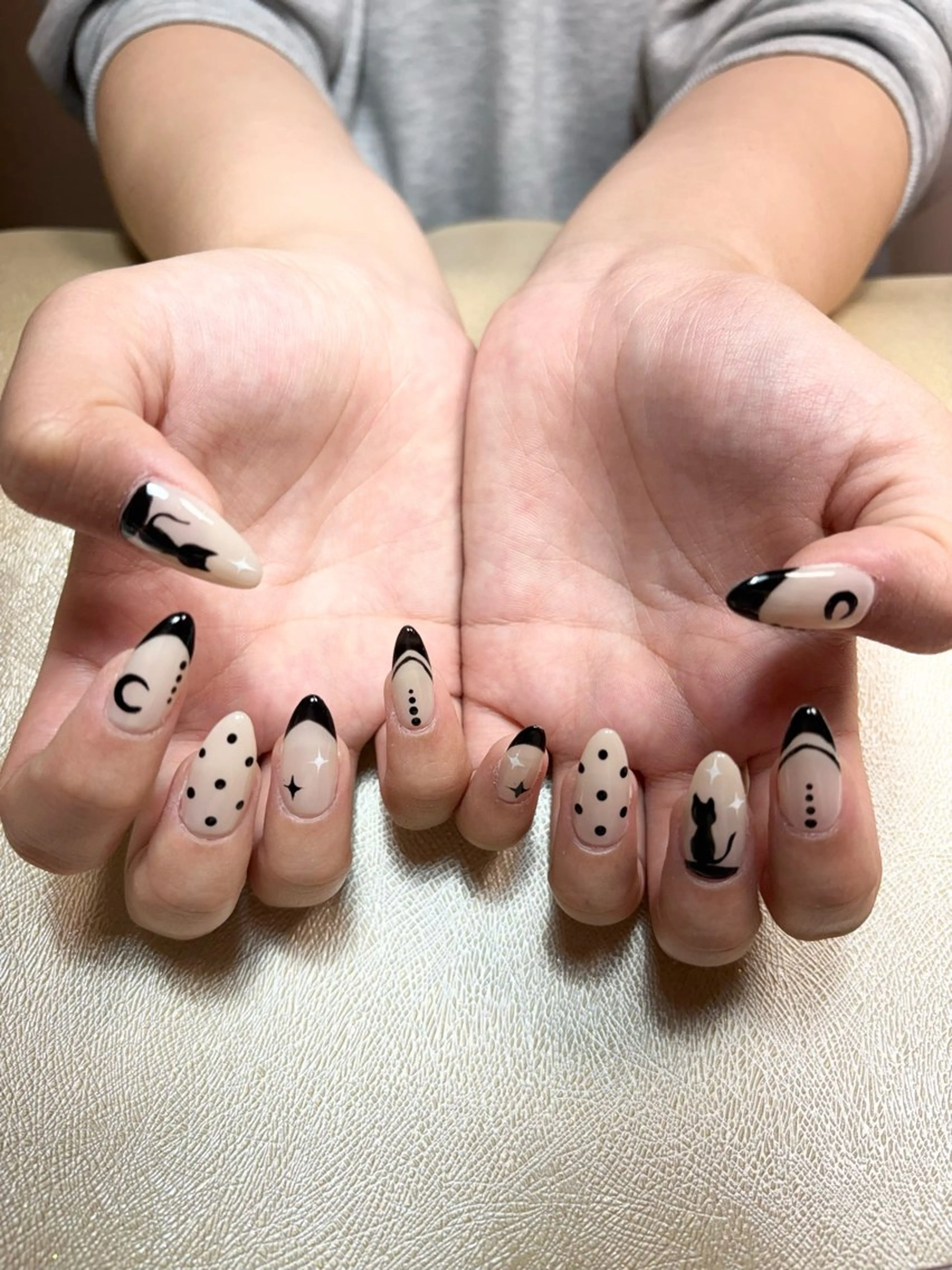 ネイル ドット フレンチネイル ハロウィン ハンドネイル nailsalon Lumieのネイルデザイン