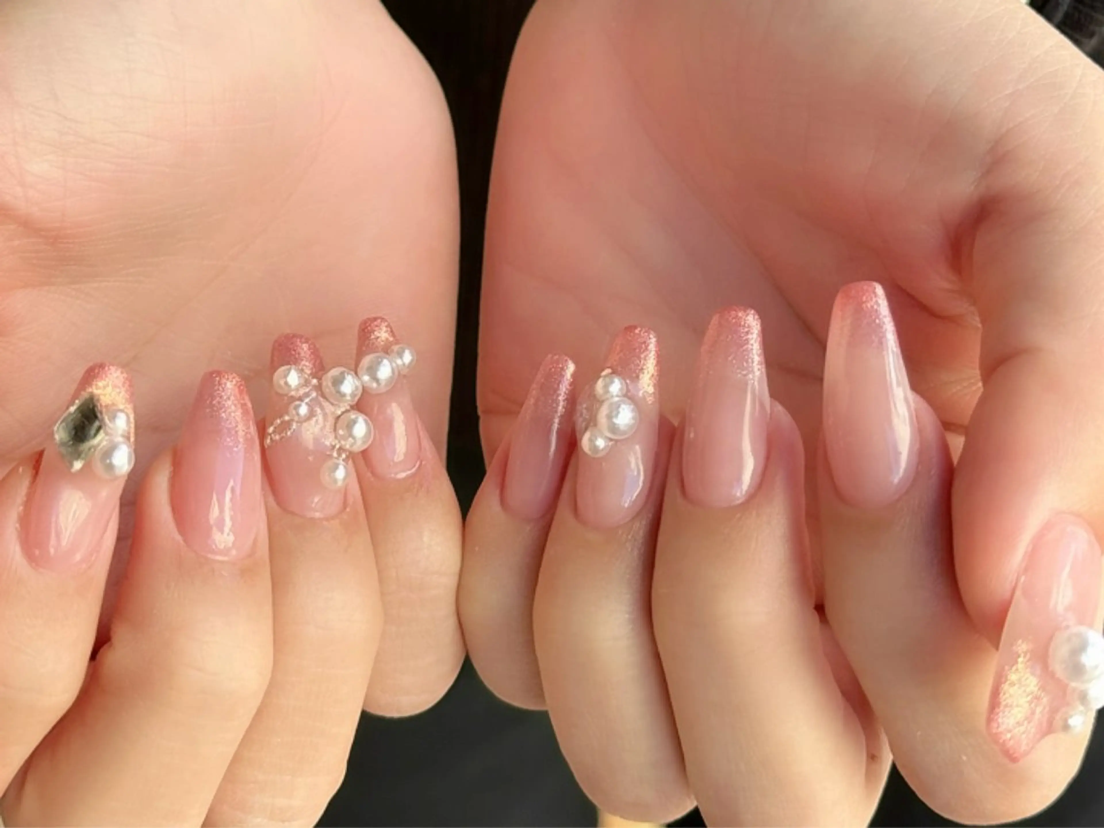 ネイル グラデーション ワンホンネイル Salon GIGI Nail所属・salon GIGINailの眉毛・アイブロウイメージ