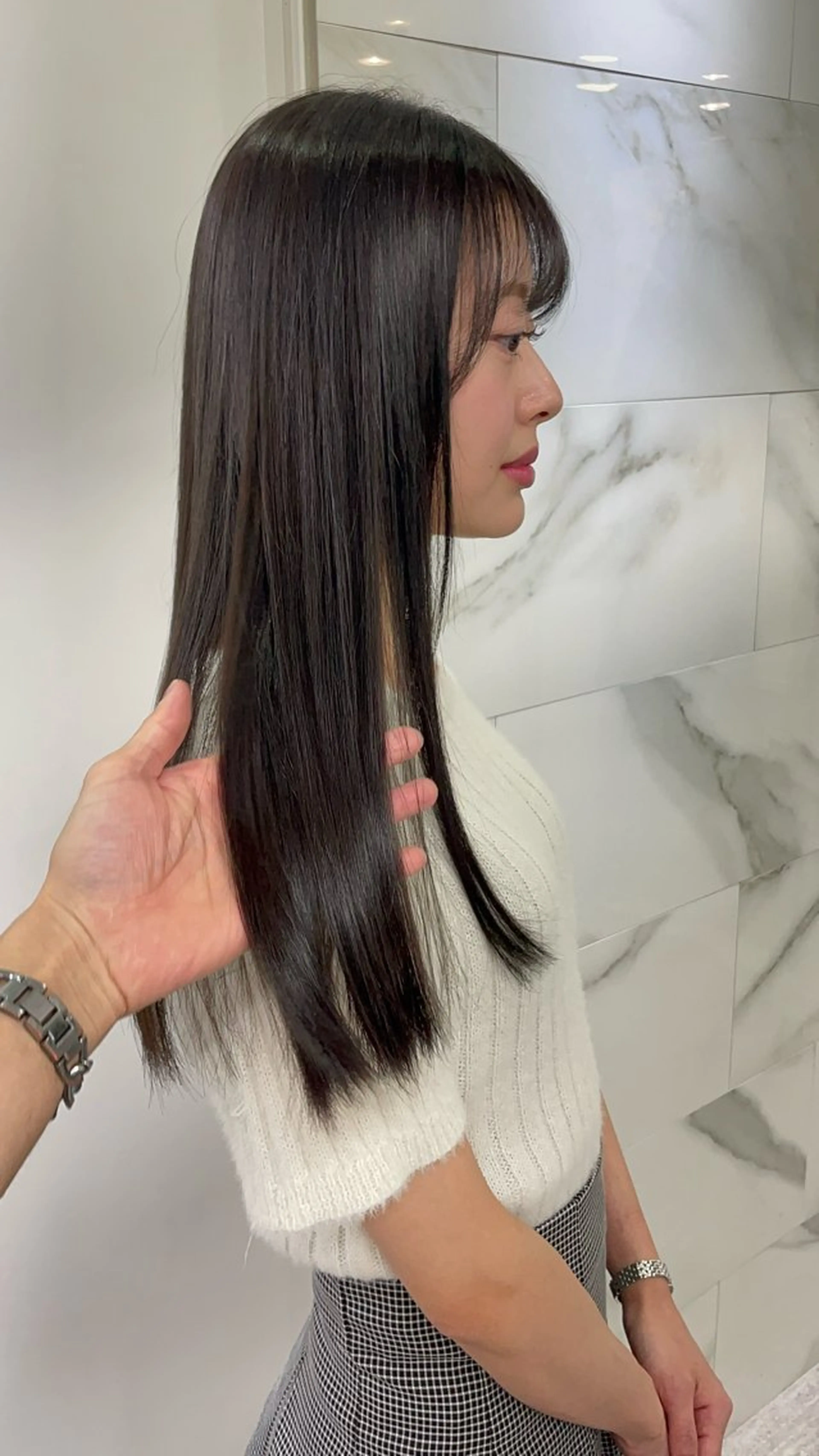ロング ヘアカラー トリートメント soigné 表参道【ソワネ】所属・🖱️透明感カラー ×髪質改善Rikyuのヘアスタイル