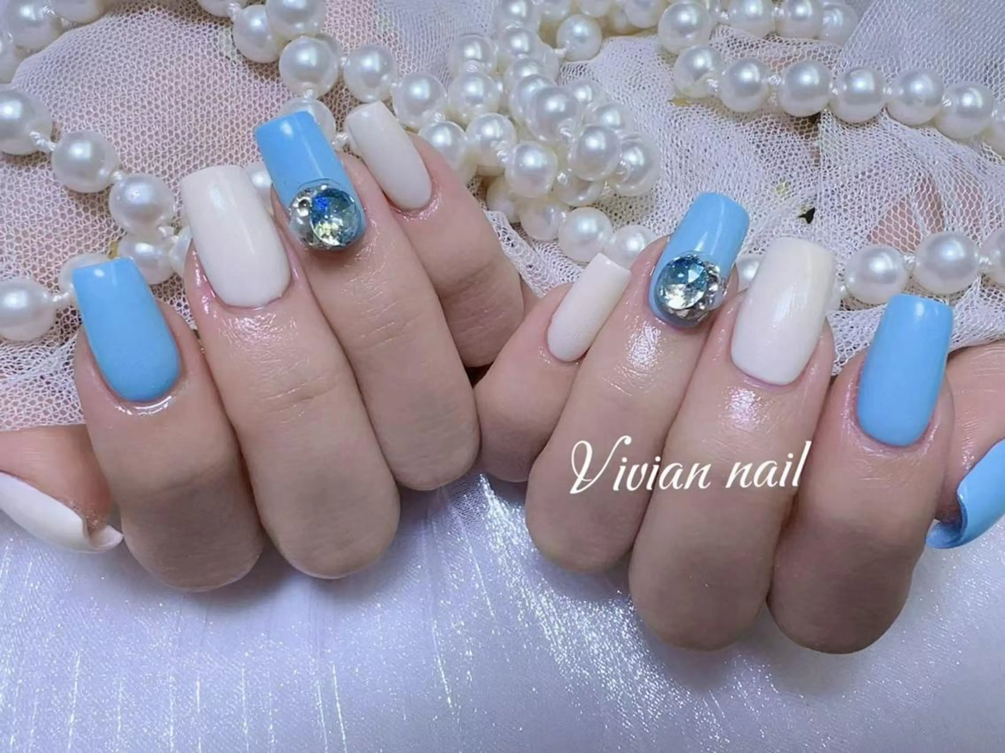 ネイル VIVIAN リサのネイルデザイン