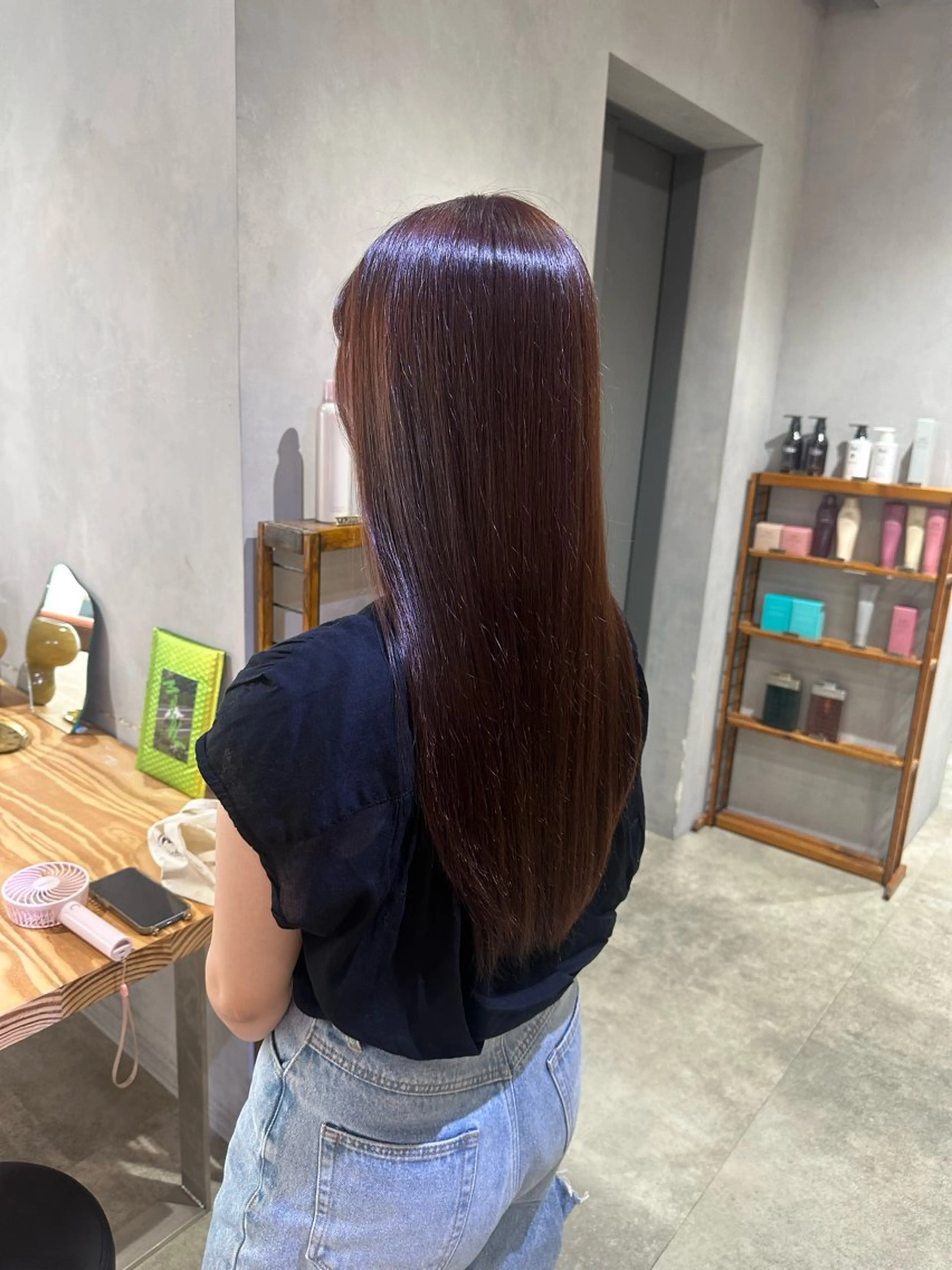ロング もも ／メンズ〜レディースのヘアスタイル