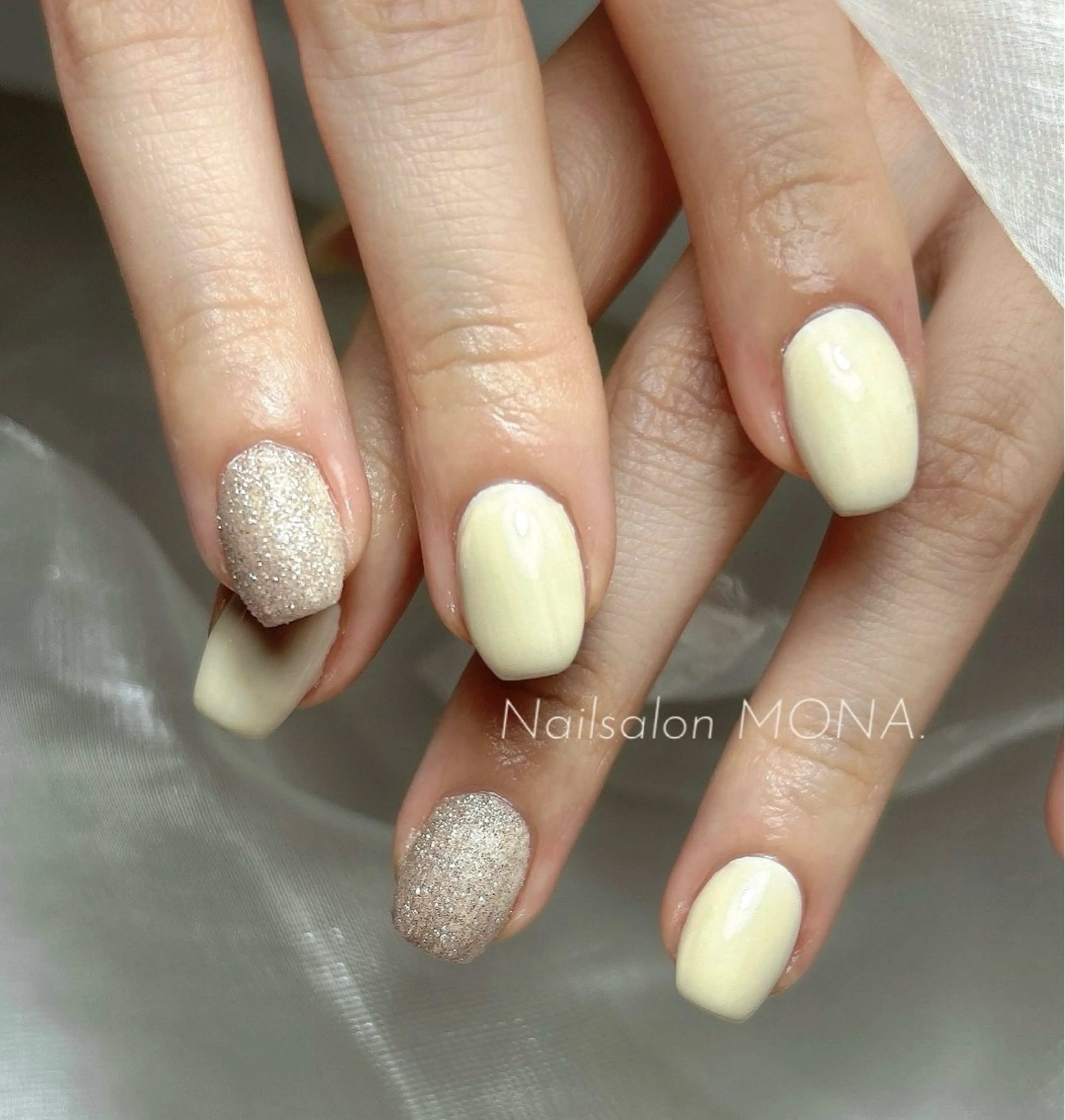 ネイル ジェルネイル ホワイト ハンドネイル Nailsalon MONA.のネイルデザイン