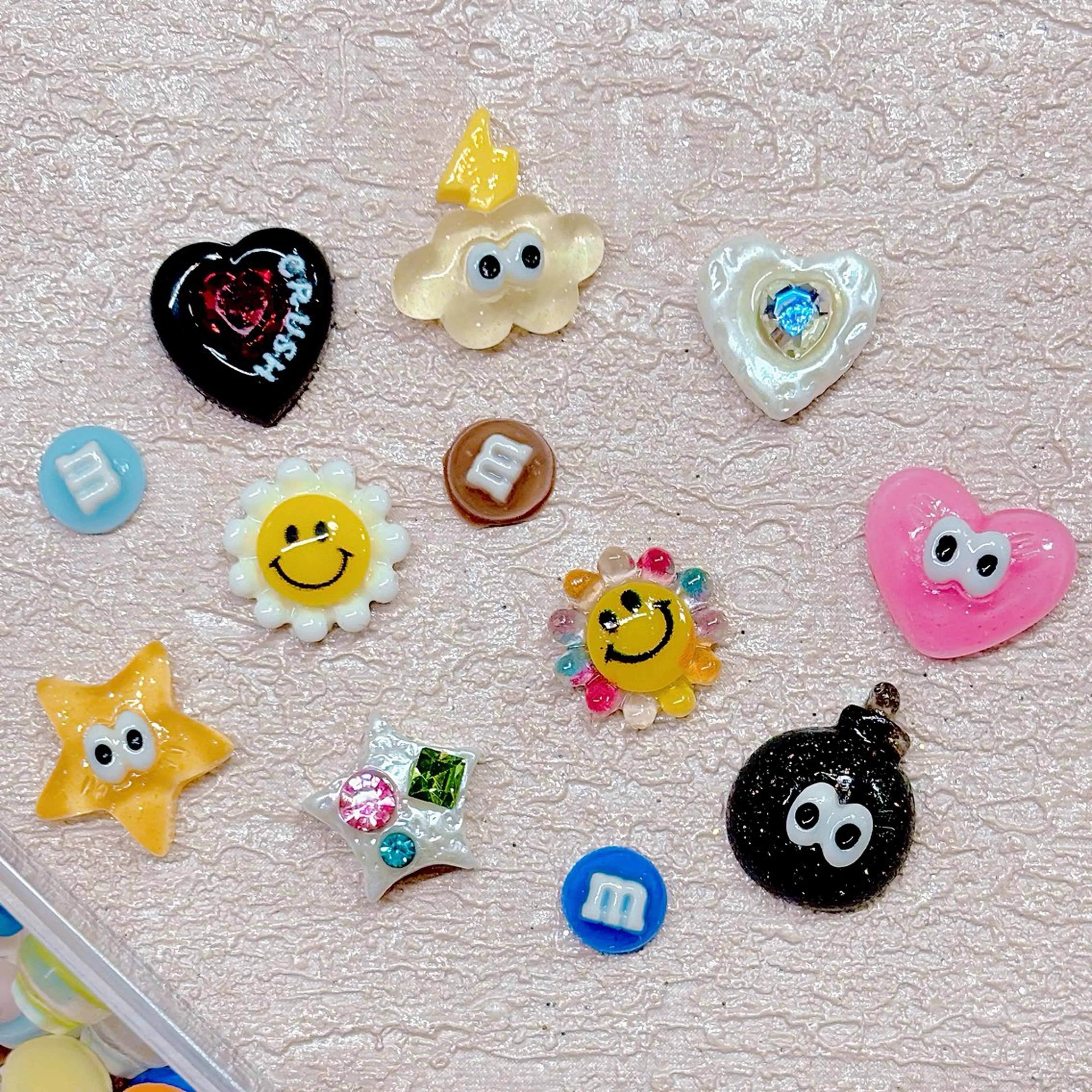 ネイル ゴールド ホログラムネイル マグネットネイル ミラーネイル ワンカラーネイル ハンドネイル ハンドケア 🫧OPELIA NAIL渋谷🫧のネイルデザイン