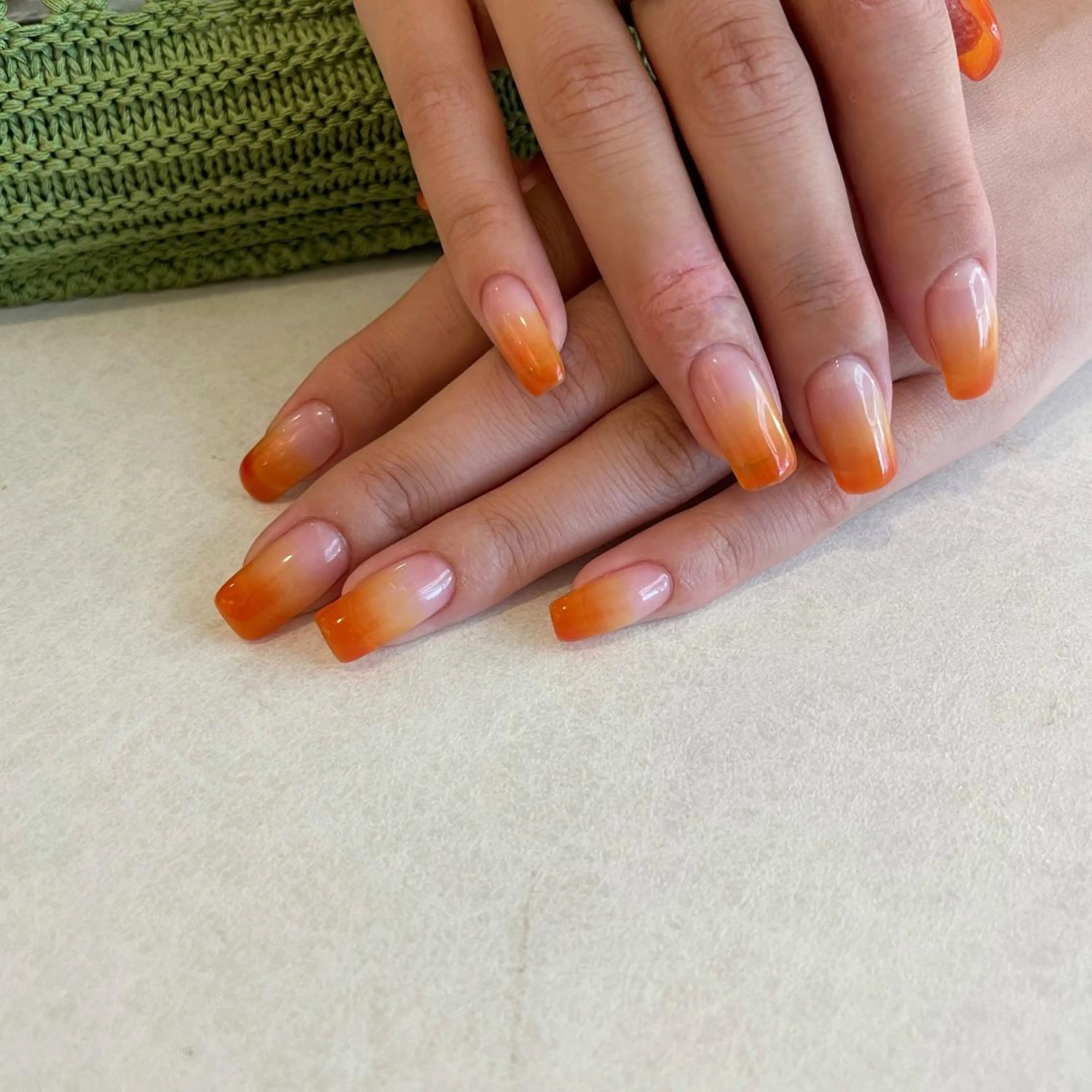 ネイル オレンジ mignon by CHERIM A.tのマツエク・マツパデザイン