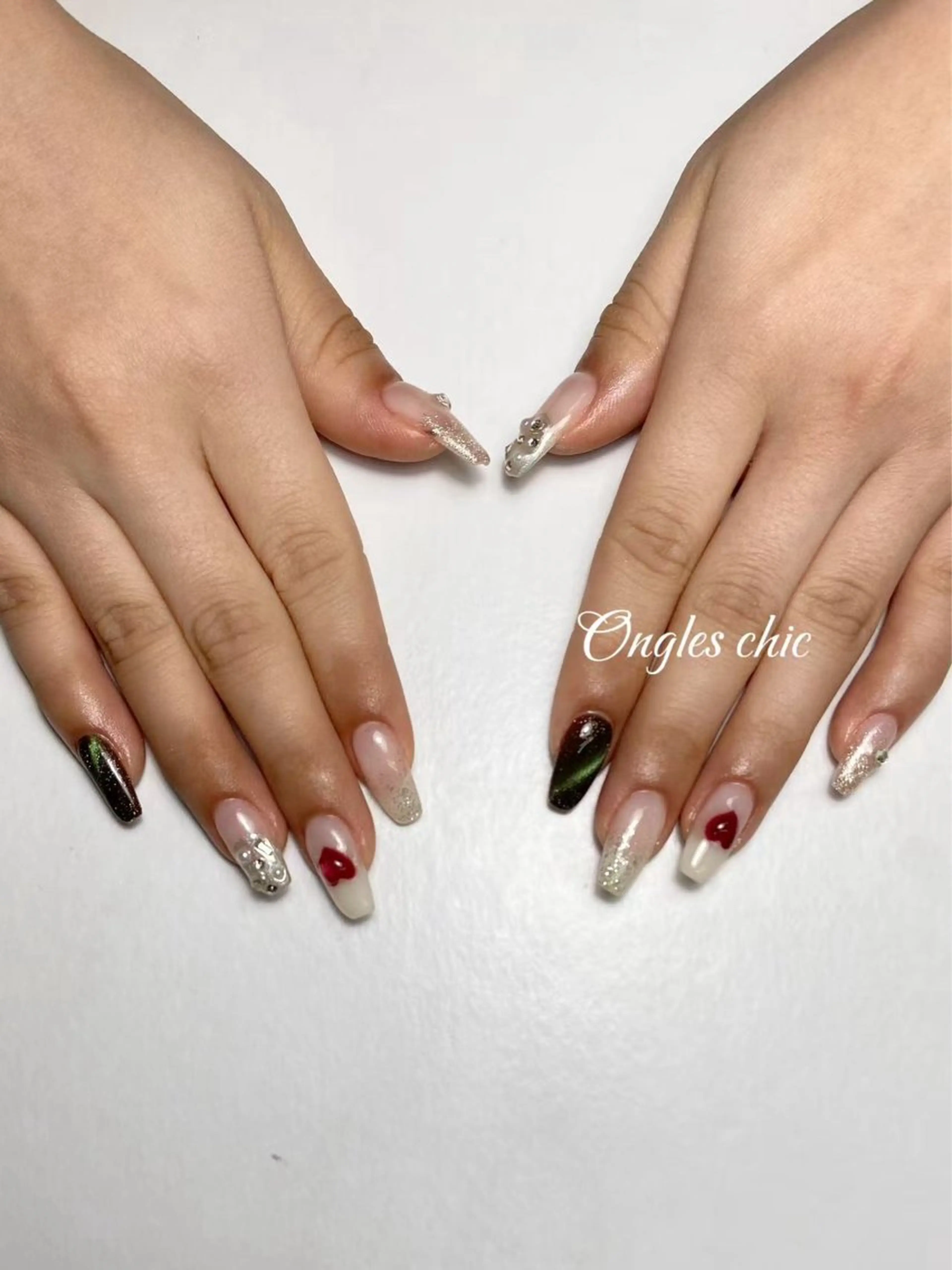 ネイル ハンドネイル ongles chic24時間営業のネイルデザイン