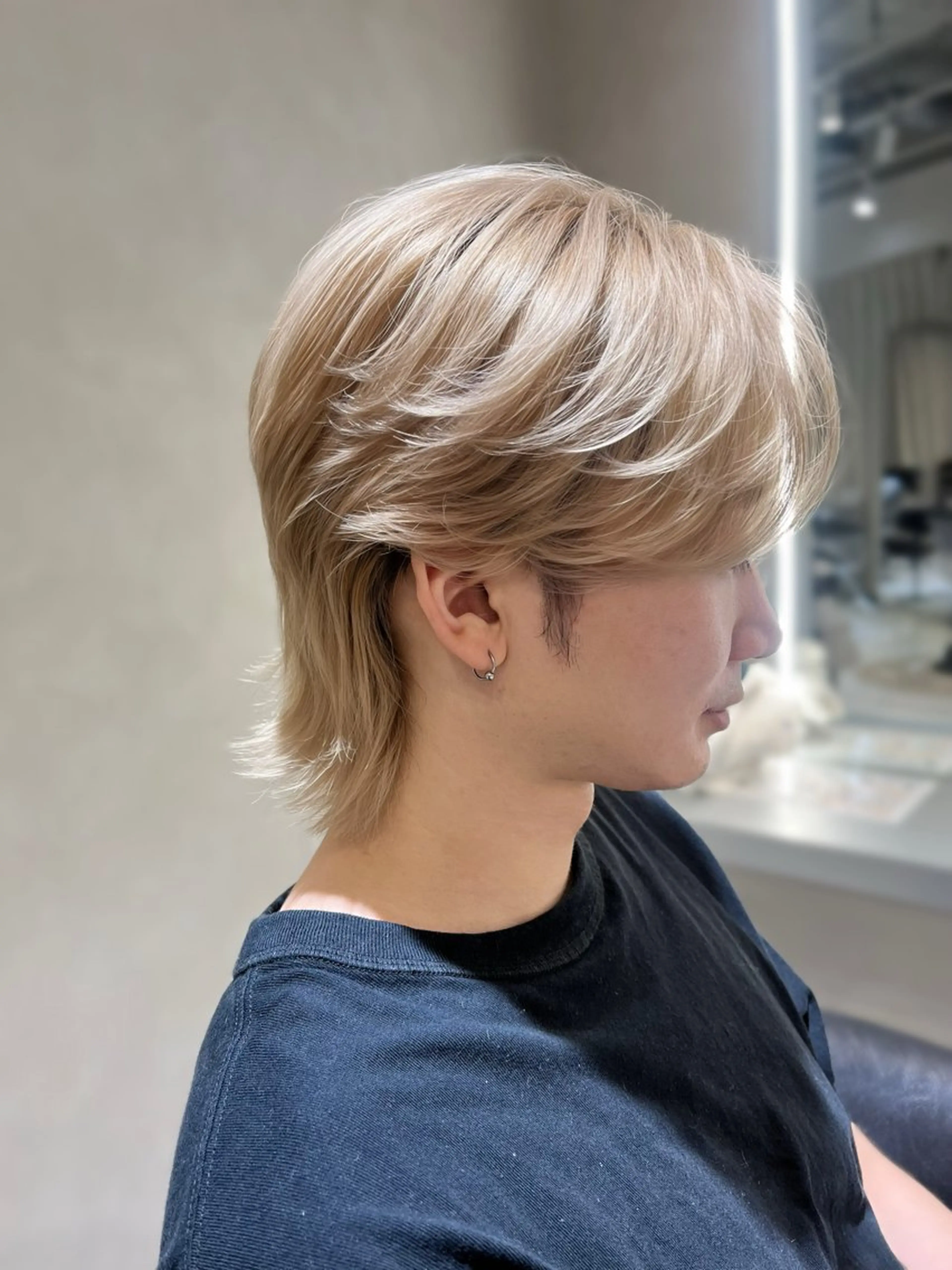 メンズ 韓国メンズ特化 ダウン・毛流れパーマのヘアスタイル