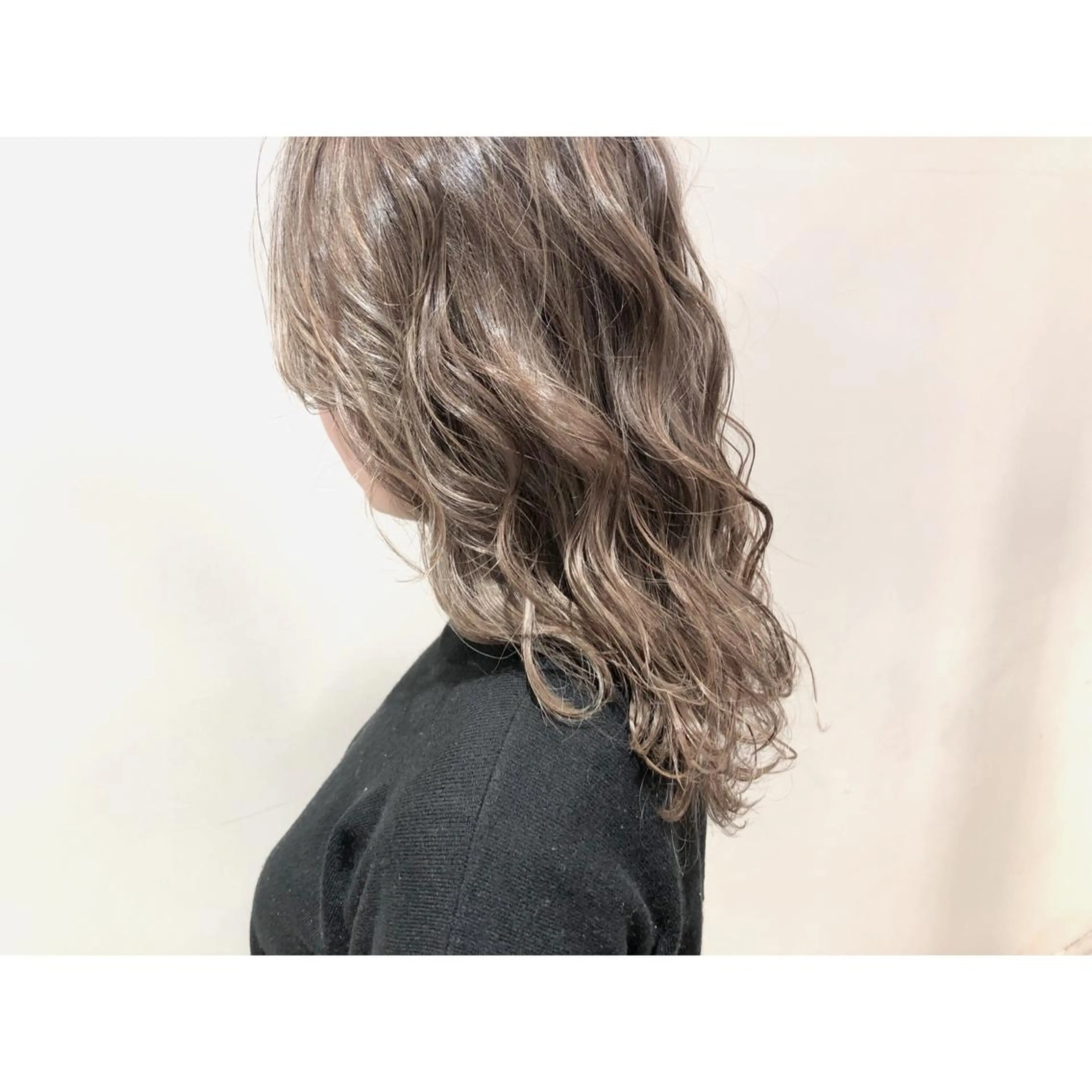 セミロング カラー 心斎橋 美髪職人　近江のヘアスタイル