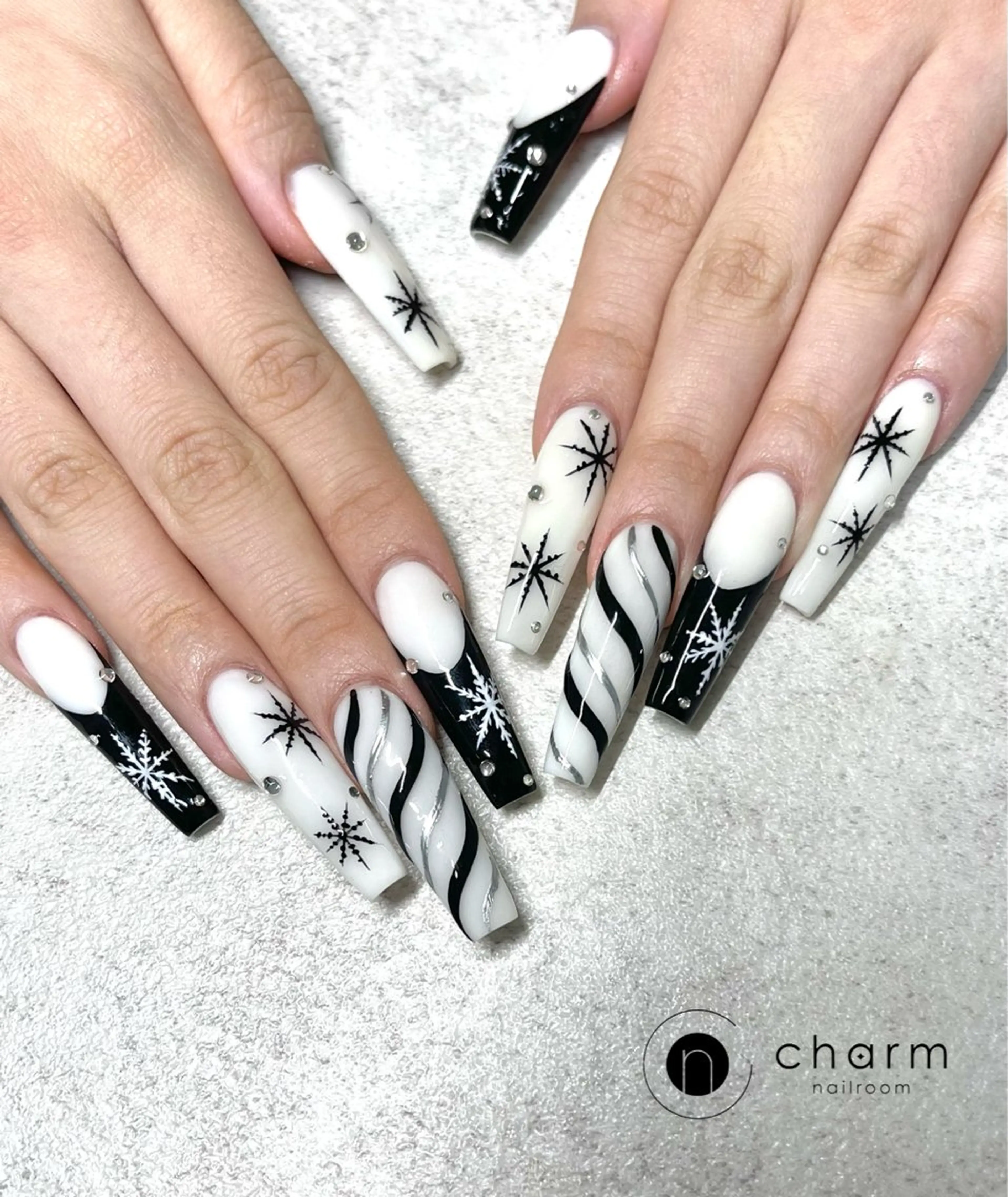 ネイル ハンドネイル nailroom  charm所属・ネイルルーム チャームのネイルデザイン