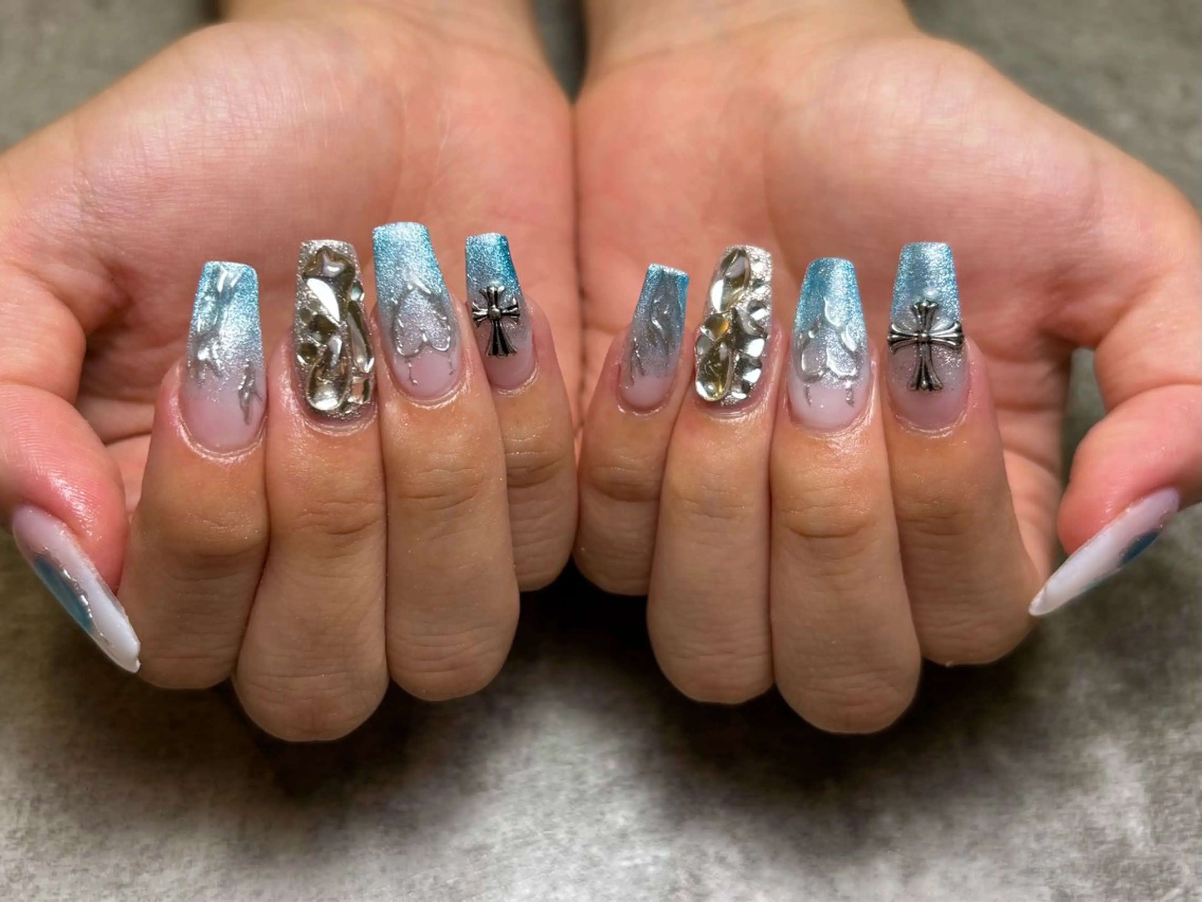 ネイル アートネイル charmant rionのネイルデザイン