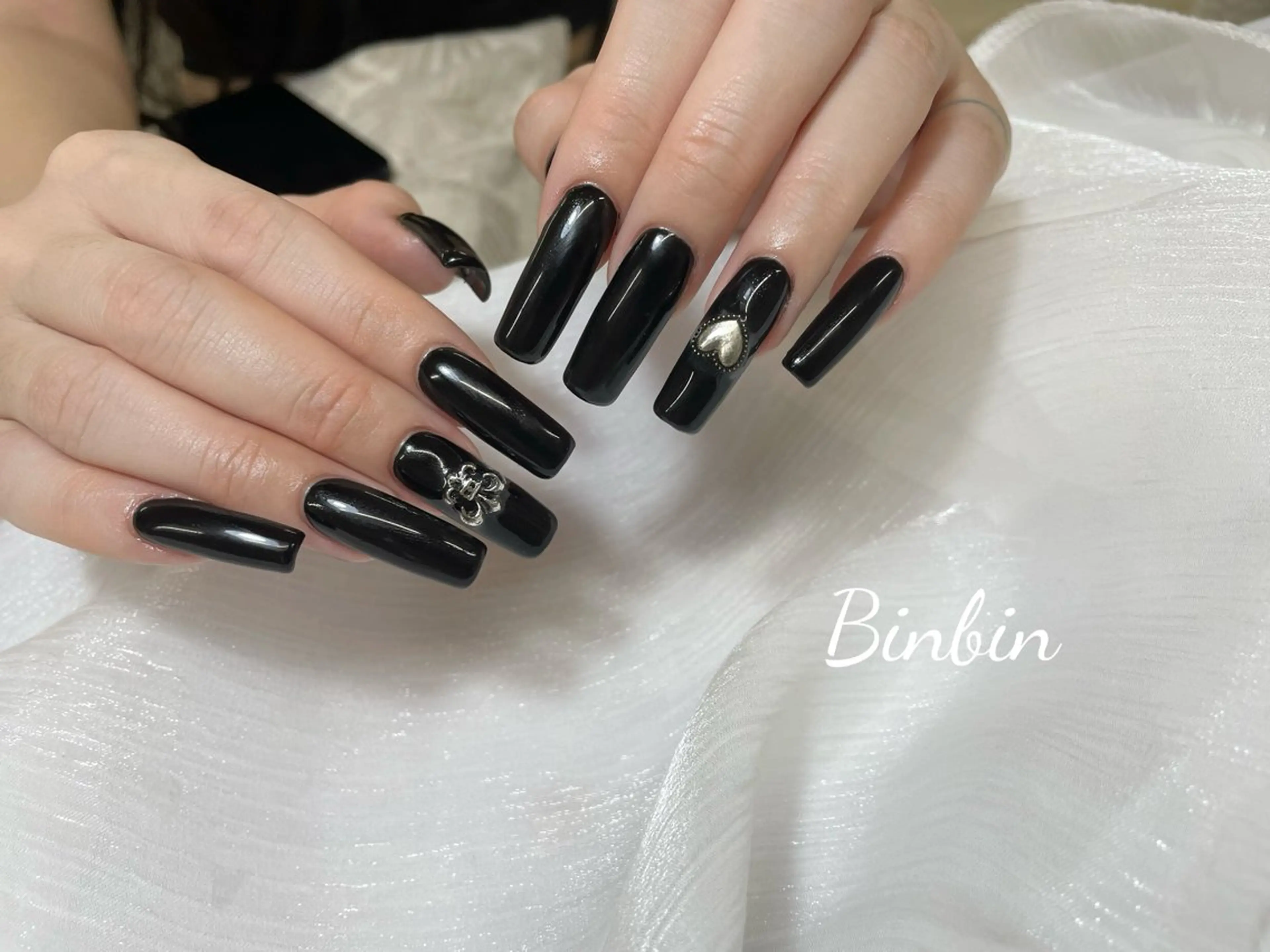 ネイル ハンドケア Bin Binのネイルデザイン