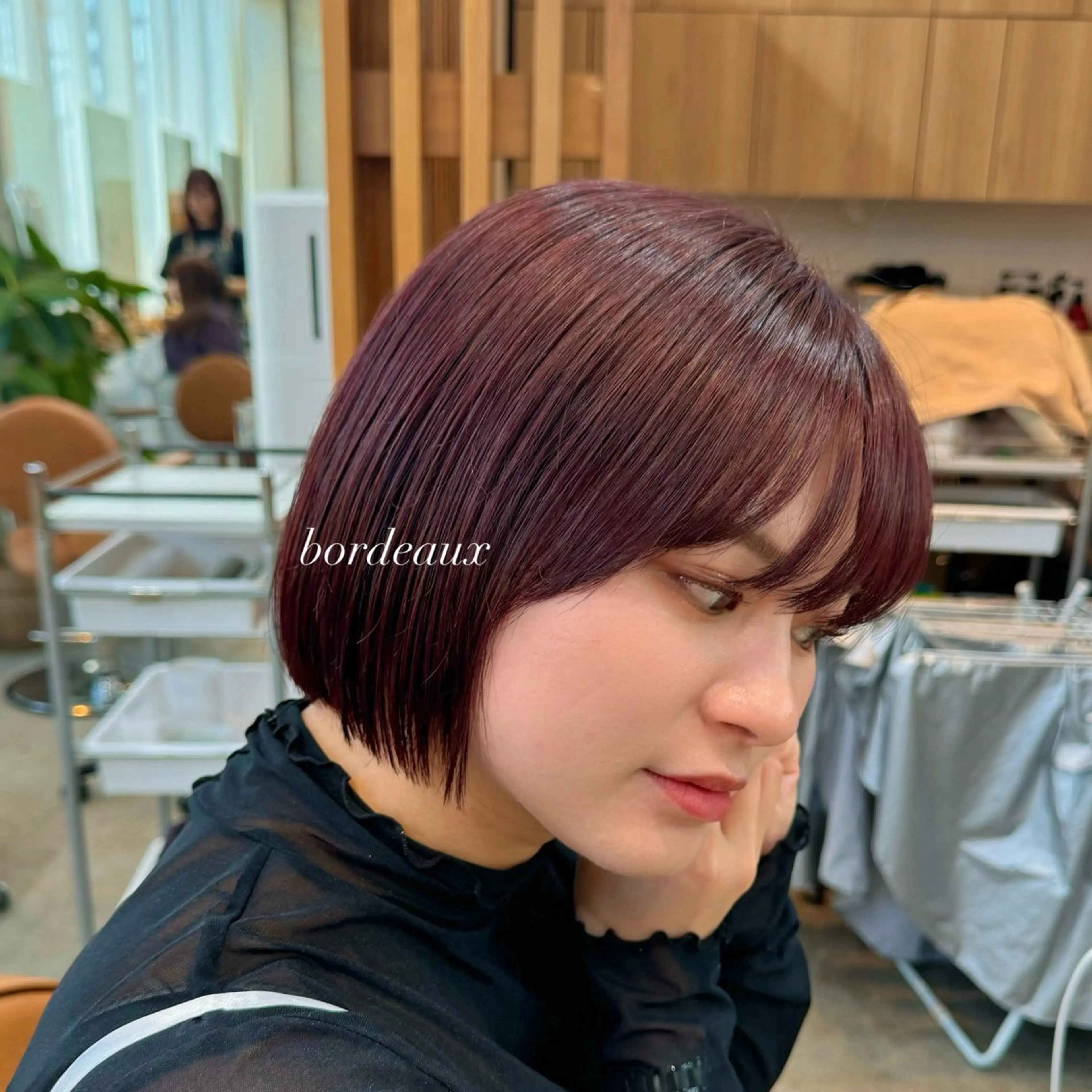 セミロング カラー ベージュカラー ブリーチ ボルドーカラー ケアブリーチ ケアカラー ヘアカラー 🫧髪質改善/Wカラ ー 暖色 🌸桜🌸のヘアスタイル