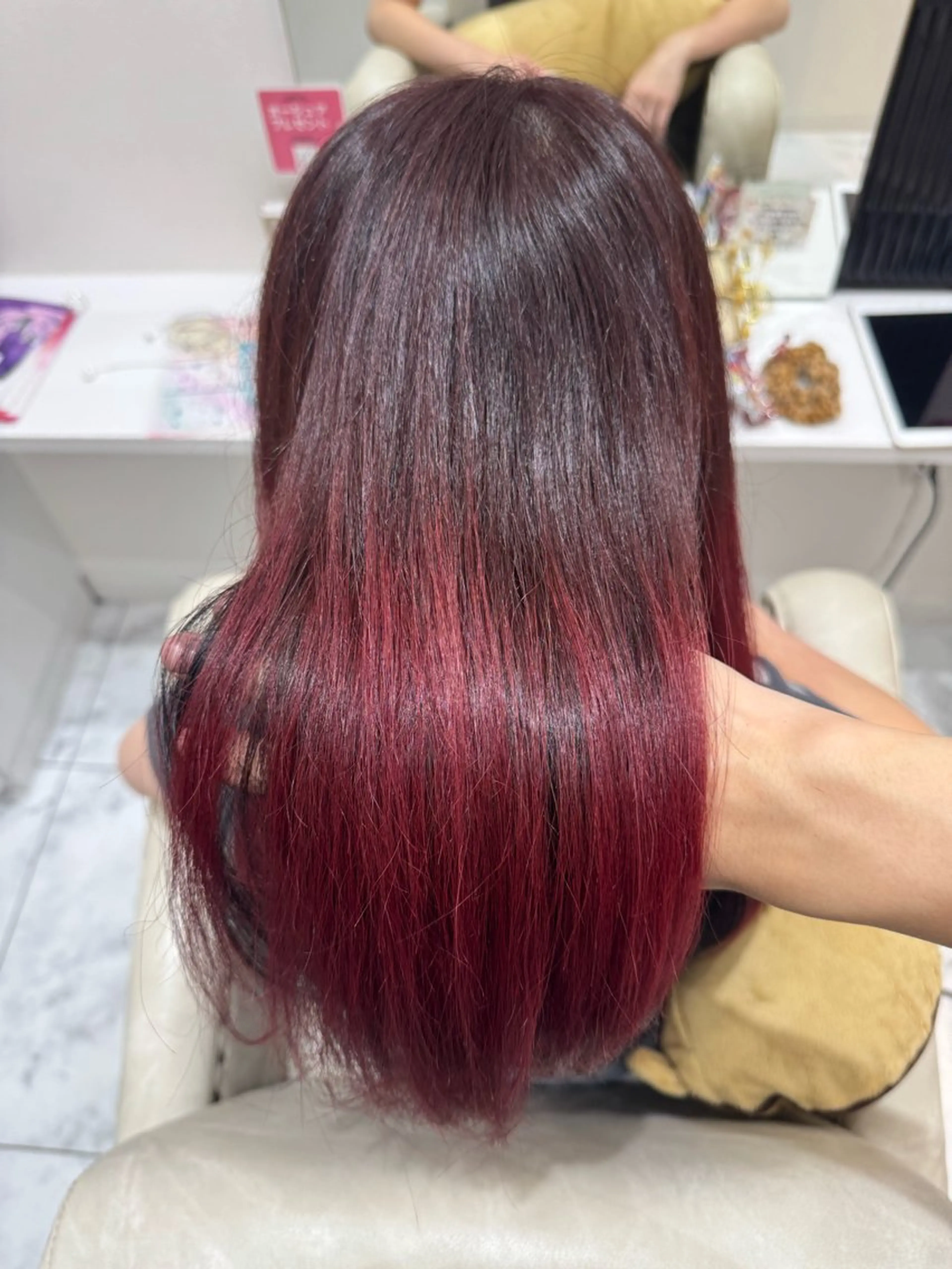 セミロング ヘアカラー トリートメント LUPOTE所属・✨髪質改善美髪×🩵 艶透明感カラータイガのヘアスタイル