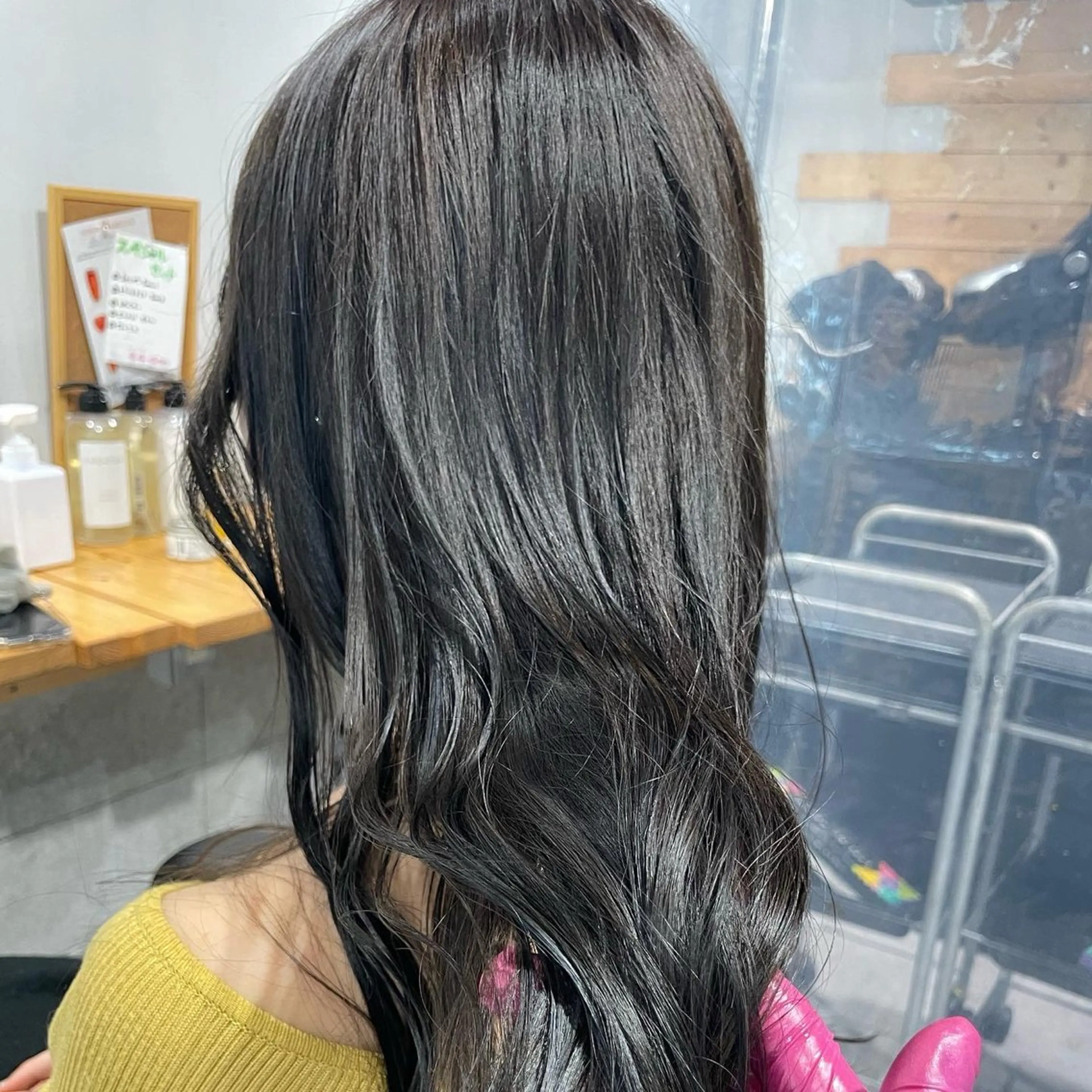 ロング カラー カット ヘアカラー トリートメント ヘッドスパ ヘアセット 🦋ハイトーンボブ ショート🦋トシキのヘアスタイル