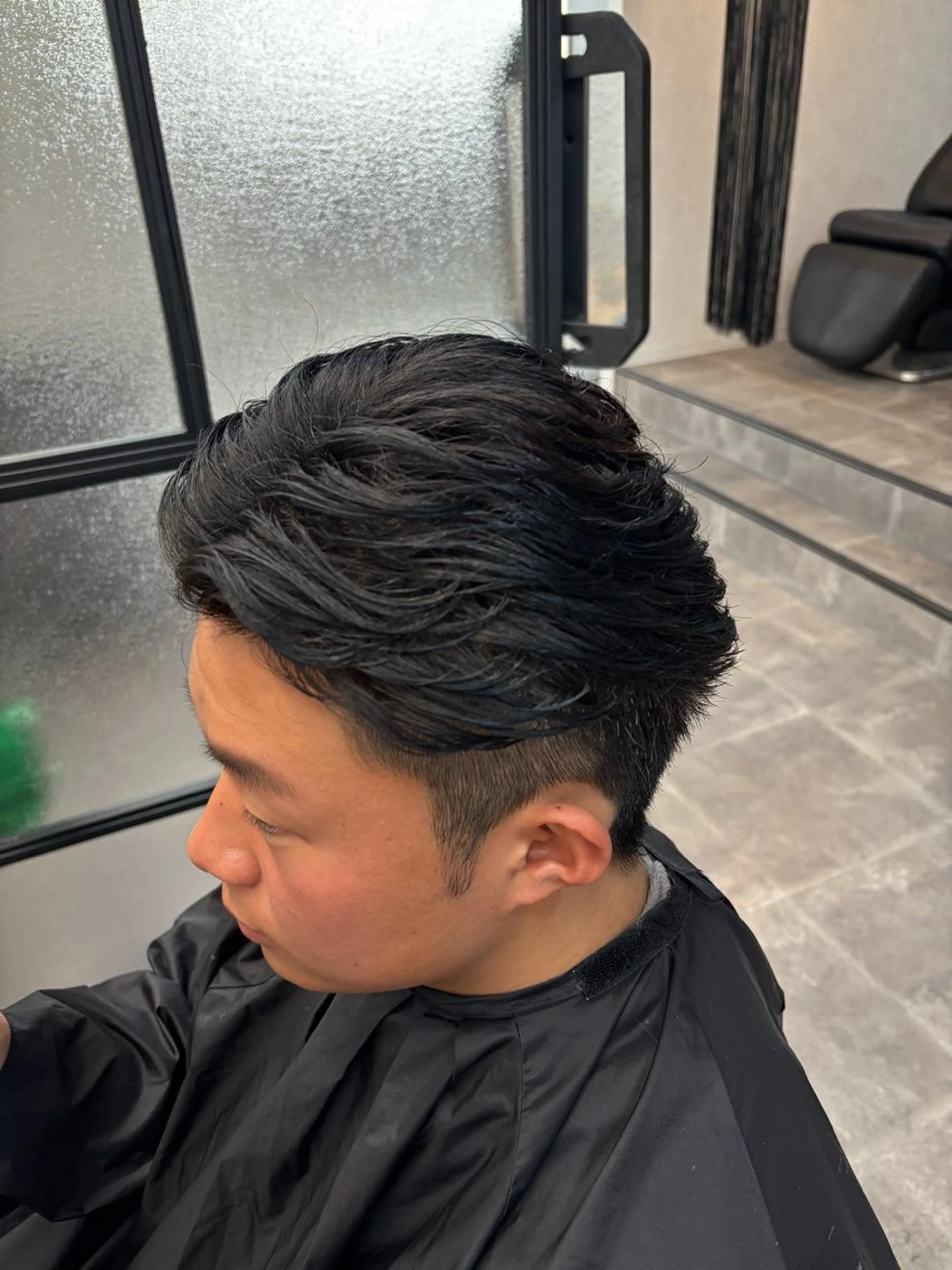 ミディアム カット Li L'西宮所属・メンズ専門 リョウのヘアスタイル