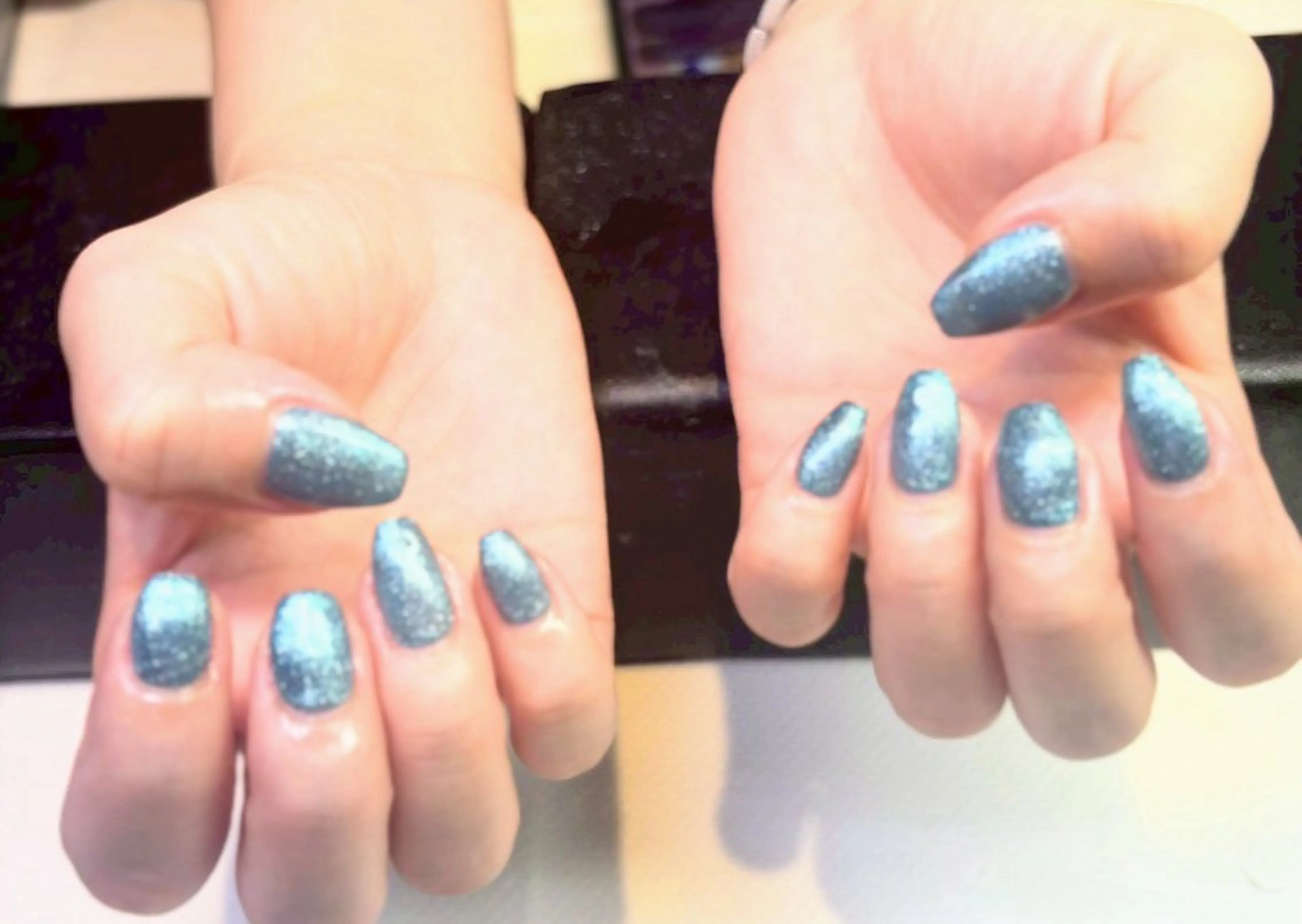 ネイル フレンチネイル ラメ(グリッター) ラメグラデーション マグネットネイル 持ち込み ハンドネイル ティーエヌ 金山駅東口店のネイルデザイン