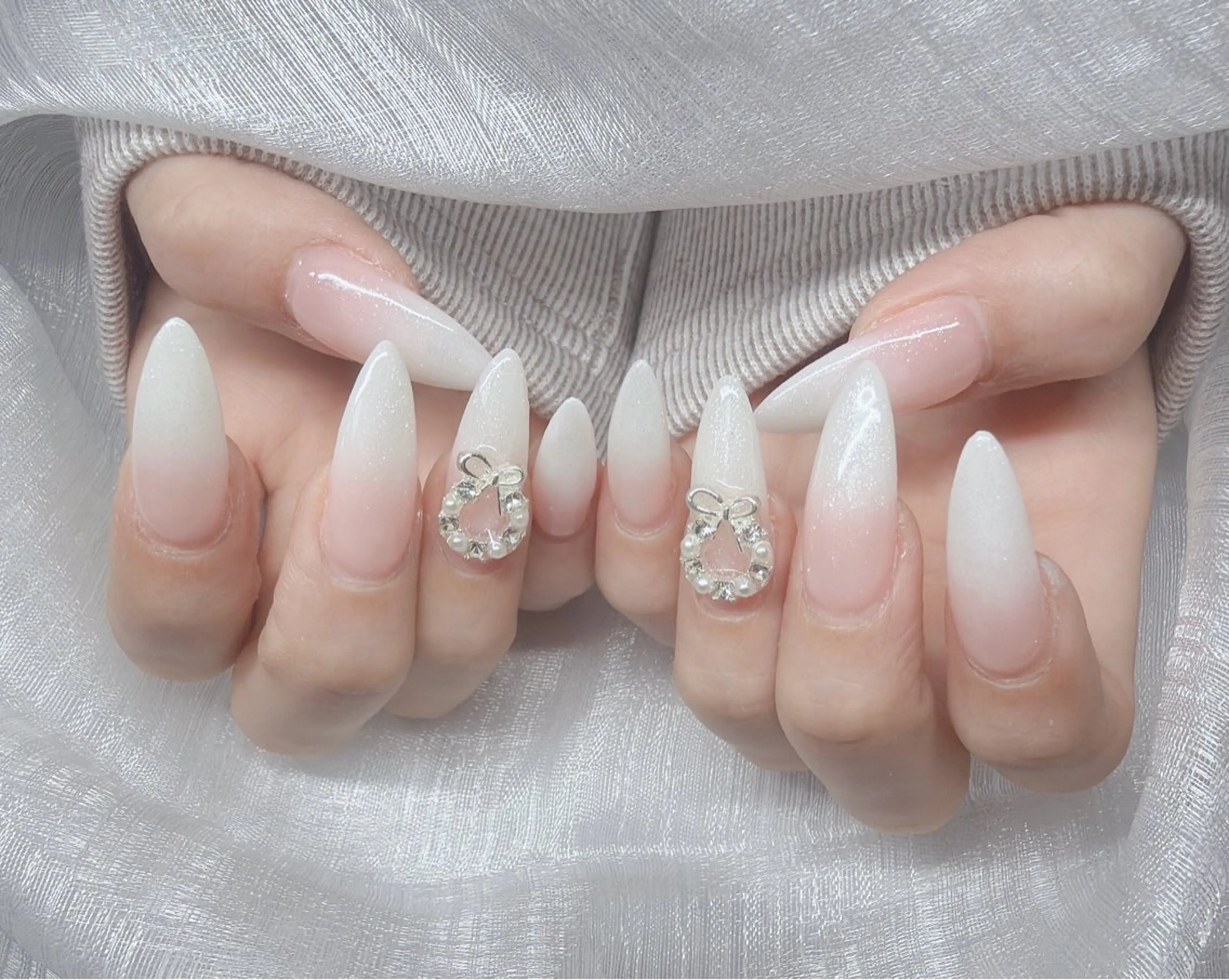 ネイル ハンドネイル Lee Nailsのネイルデザイン