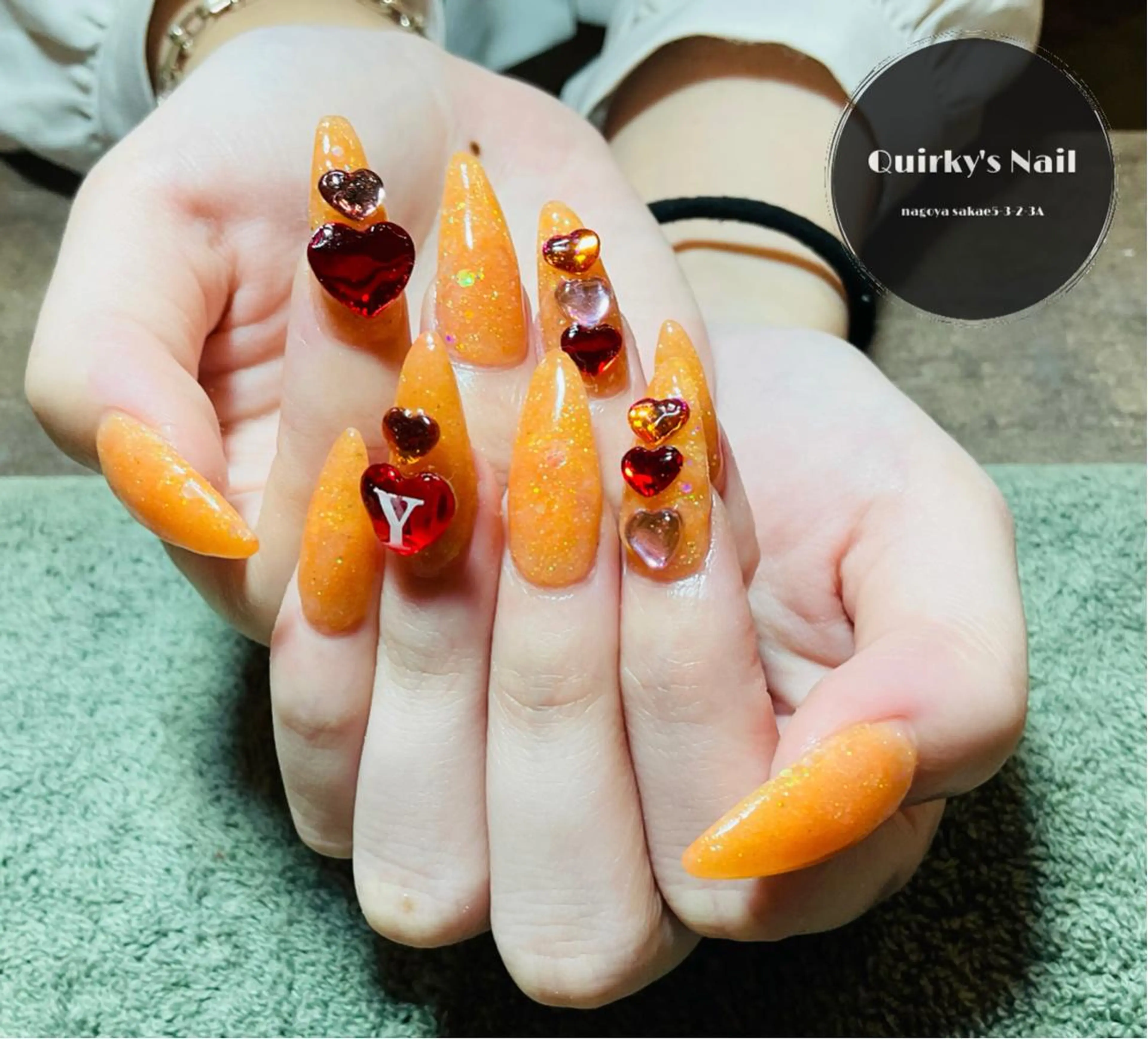 ネイル アートネイル ジェルネイル ハート ラメ(グリッター) ワンカラーネイル Quirky's Nail【栄店】のネイルデザイン