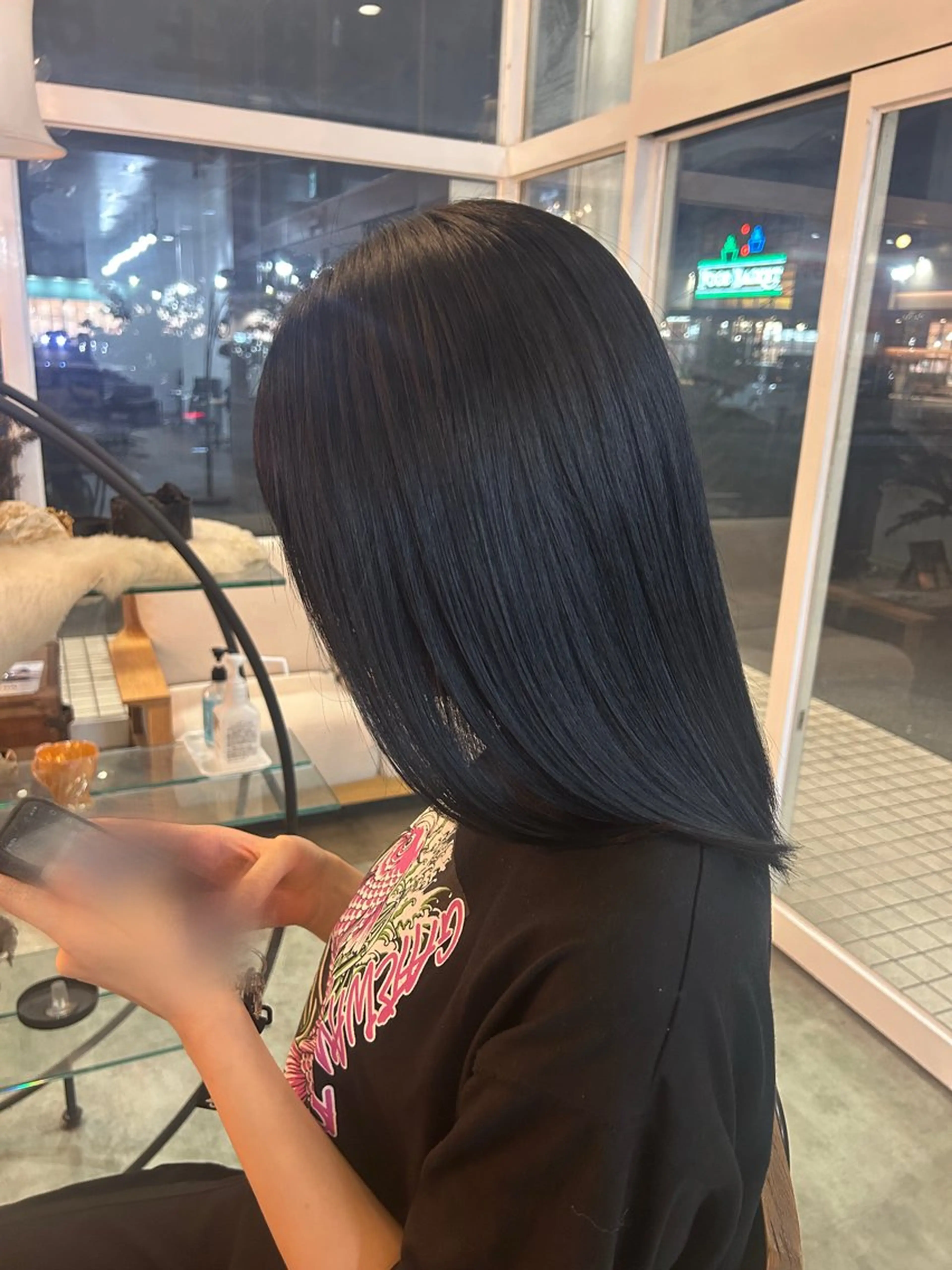 ミディアム ヘアカラー トリートメント YUIMARL SUZUKAのヘアスタイル