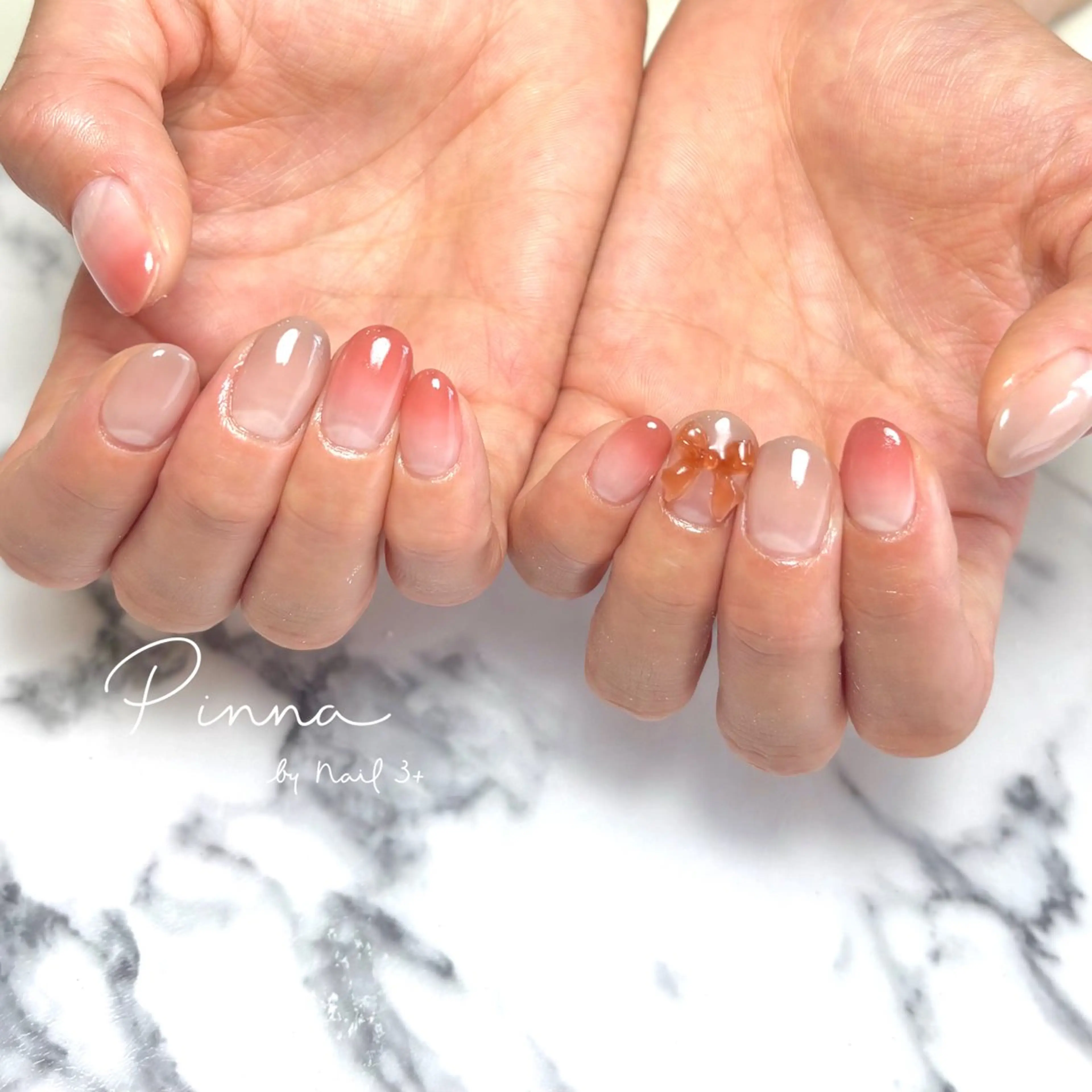 ネイル グラデーション Pinna by nail3+所属・Mayu 🌷🦋のネイルデザイン