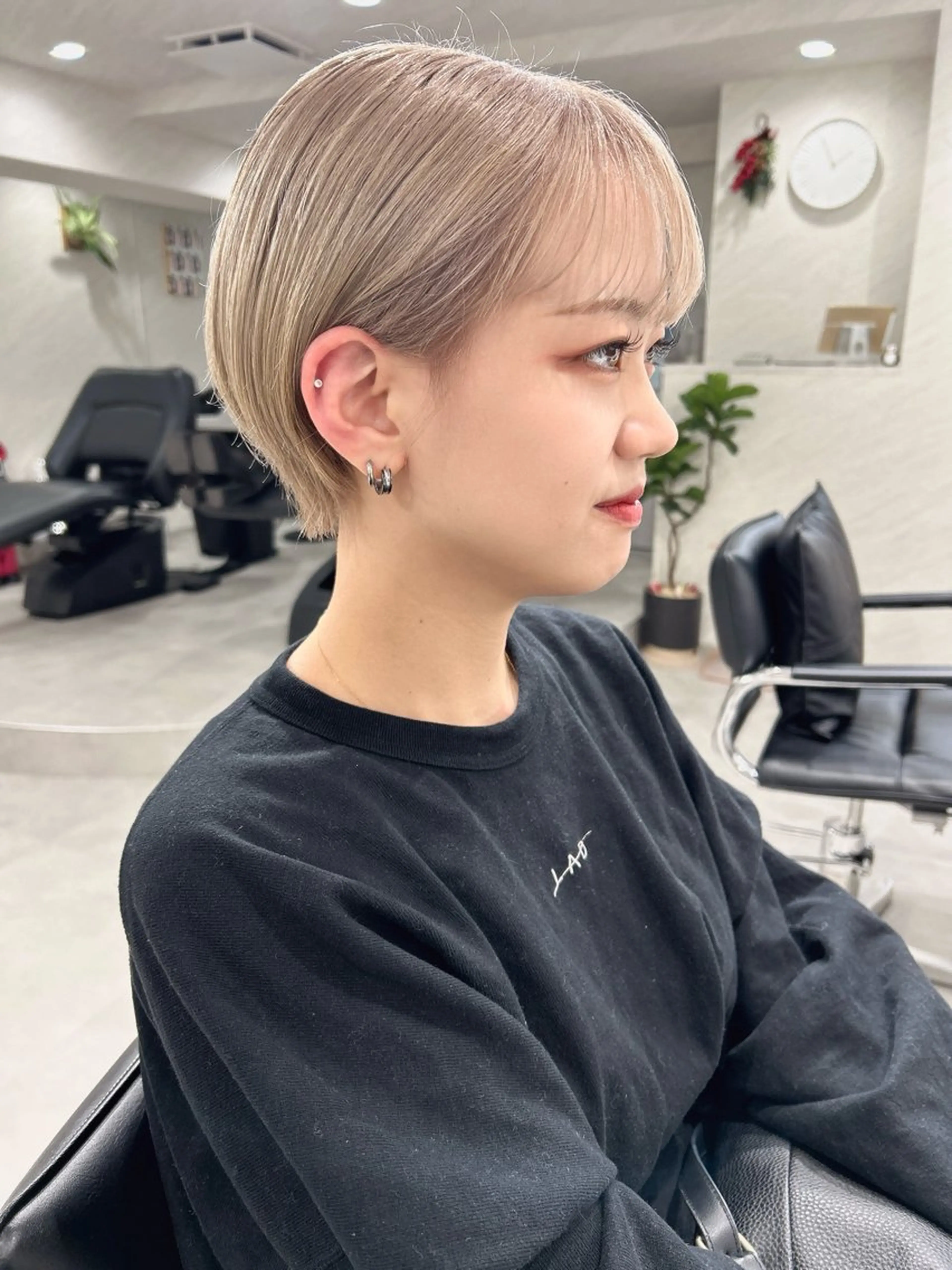 ショート カラー ヘアカラー トリートメント 髪質改善will hairdesignのヘアスタイル