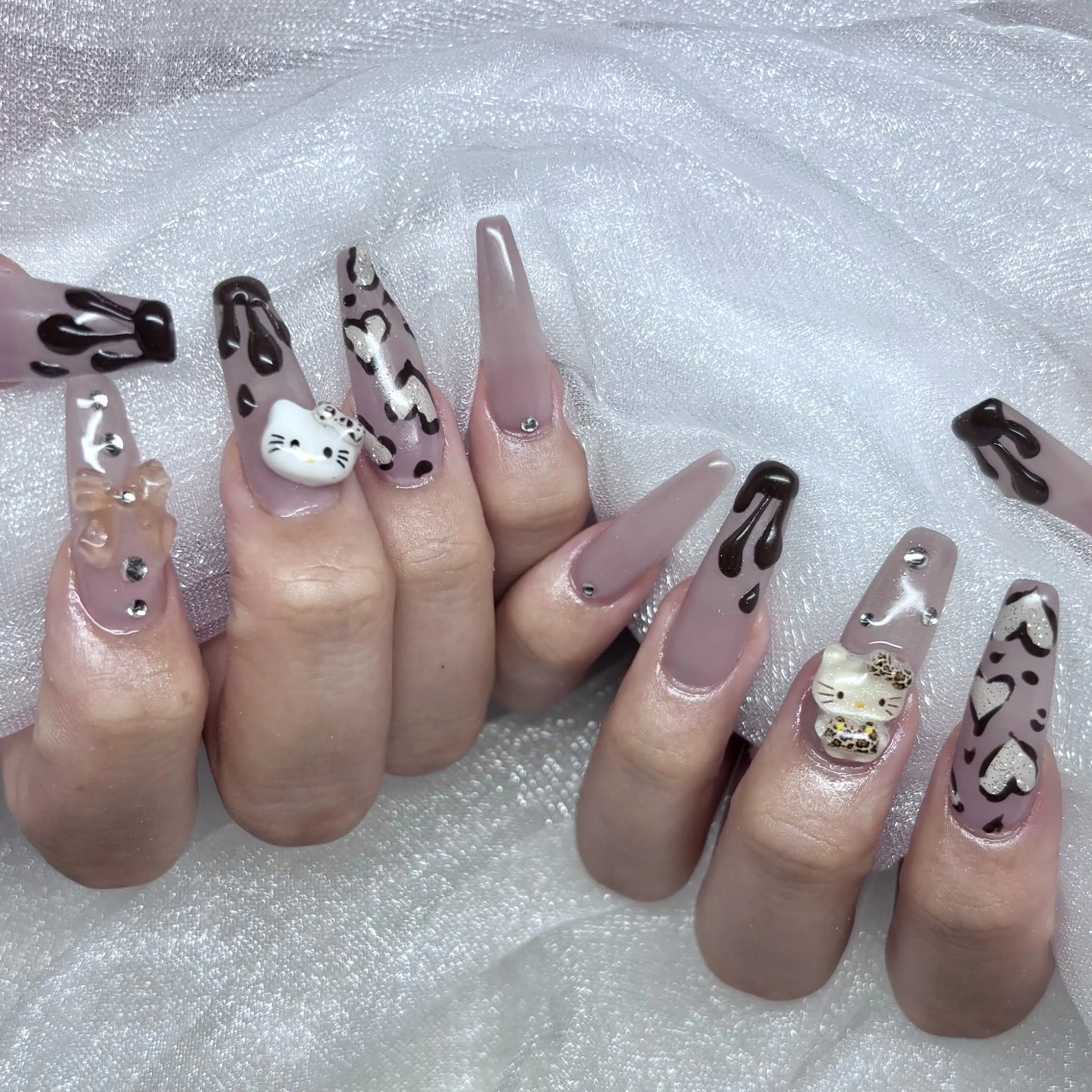 ネイル ハンドネイル mimi 高石桃朱のネイルデザイン