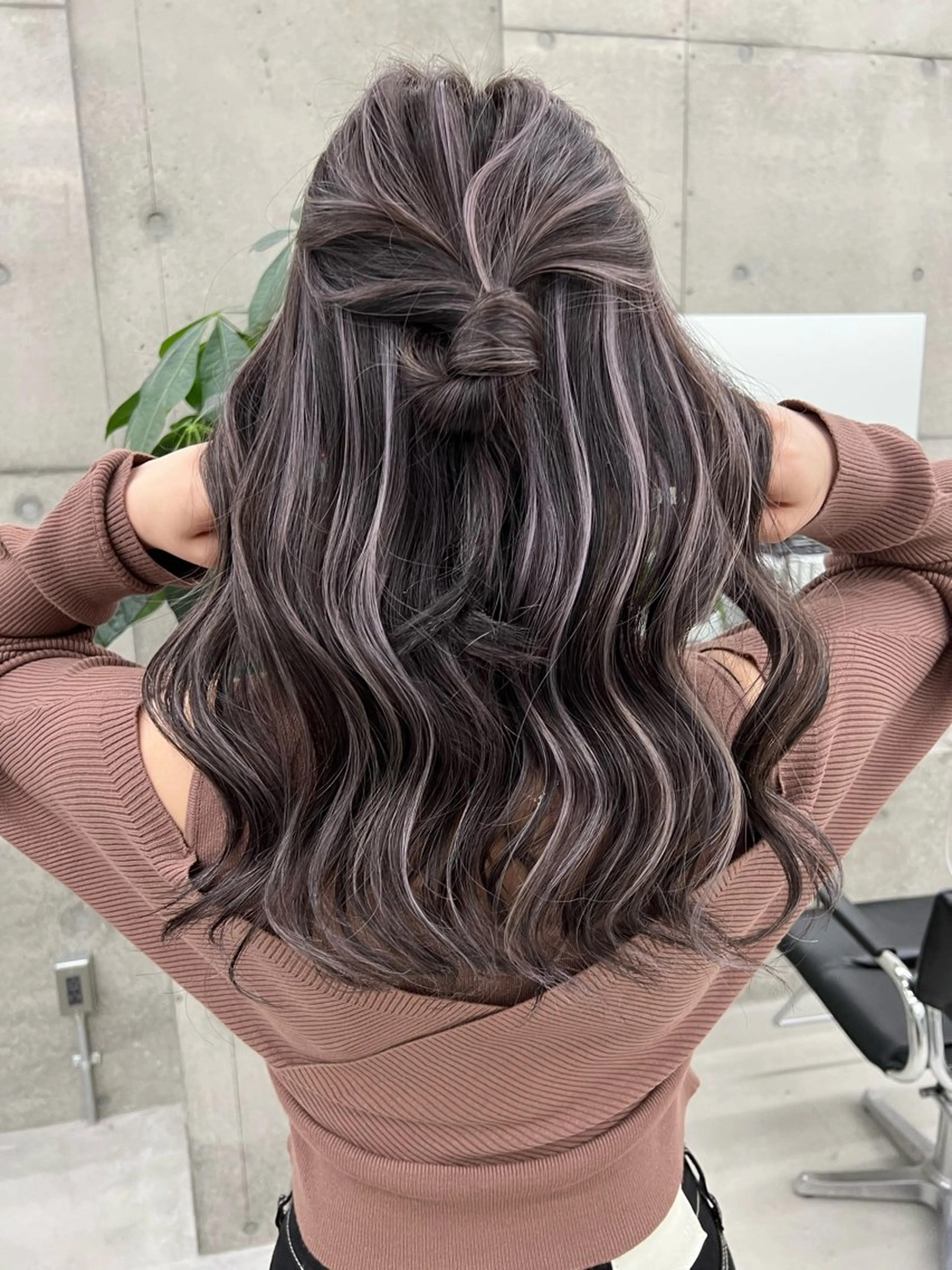 カラー ハイライトカラー ENGOL 名古屋栄所属・萩野下 かきのヘアスタイル