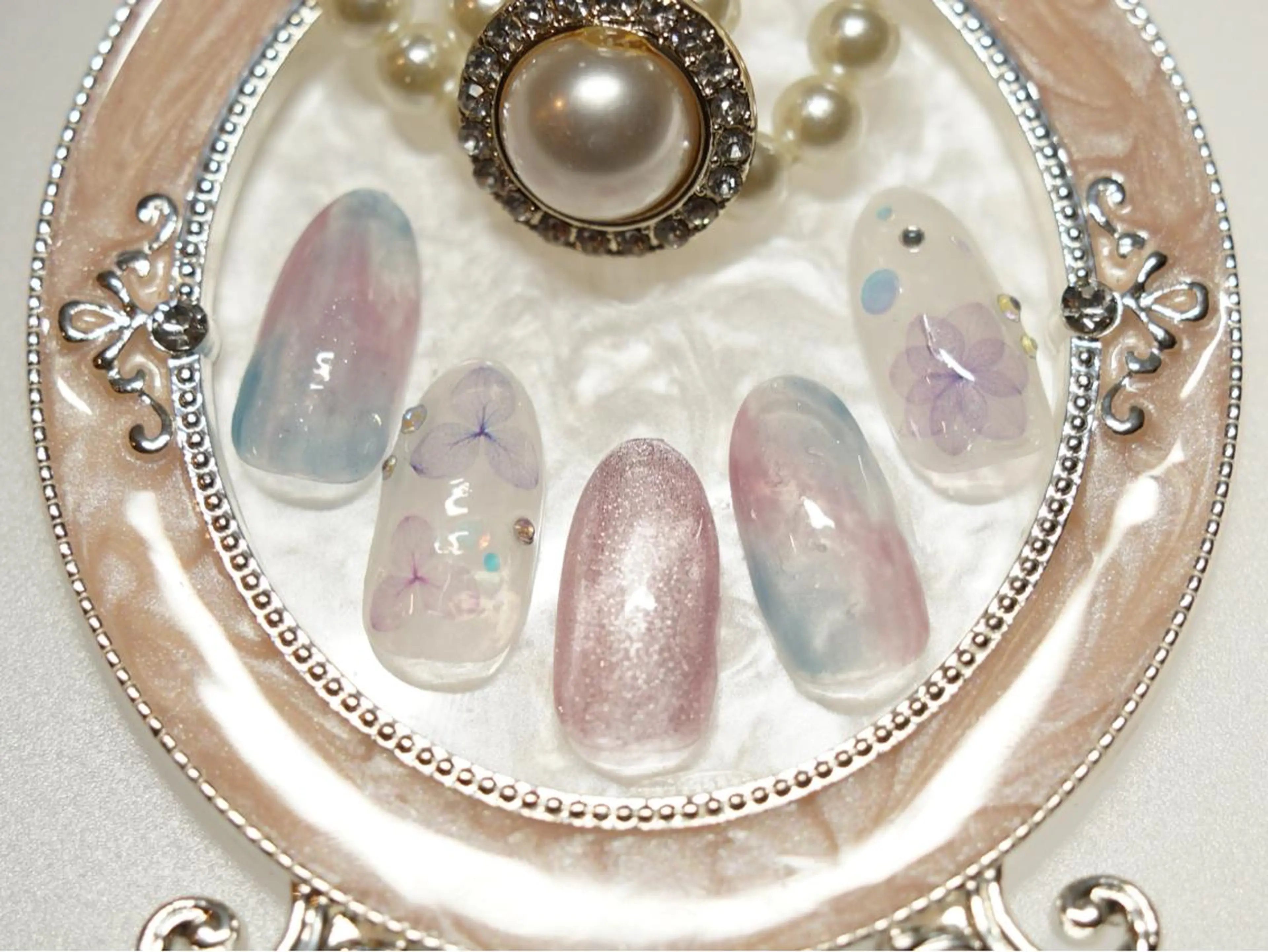 ネイル ハンドネイル Amoureuse KARENのネイルデザイン