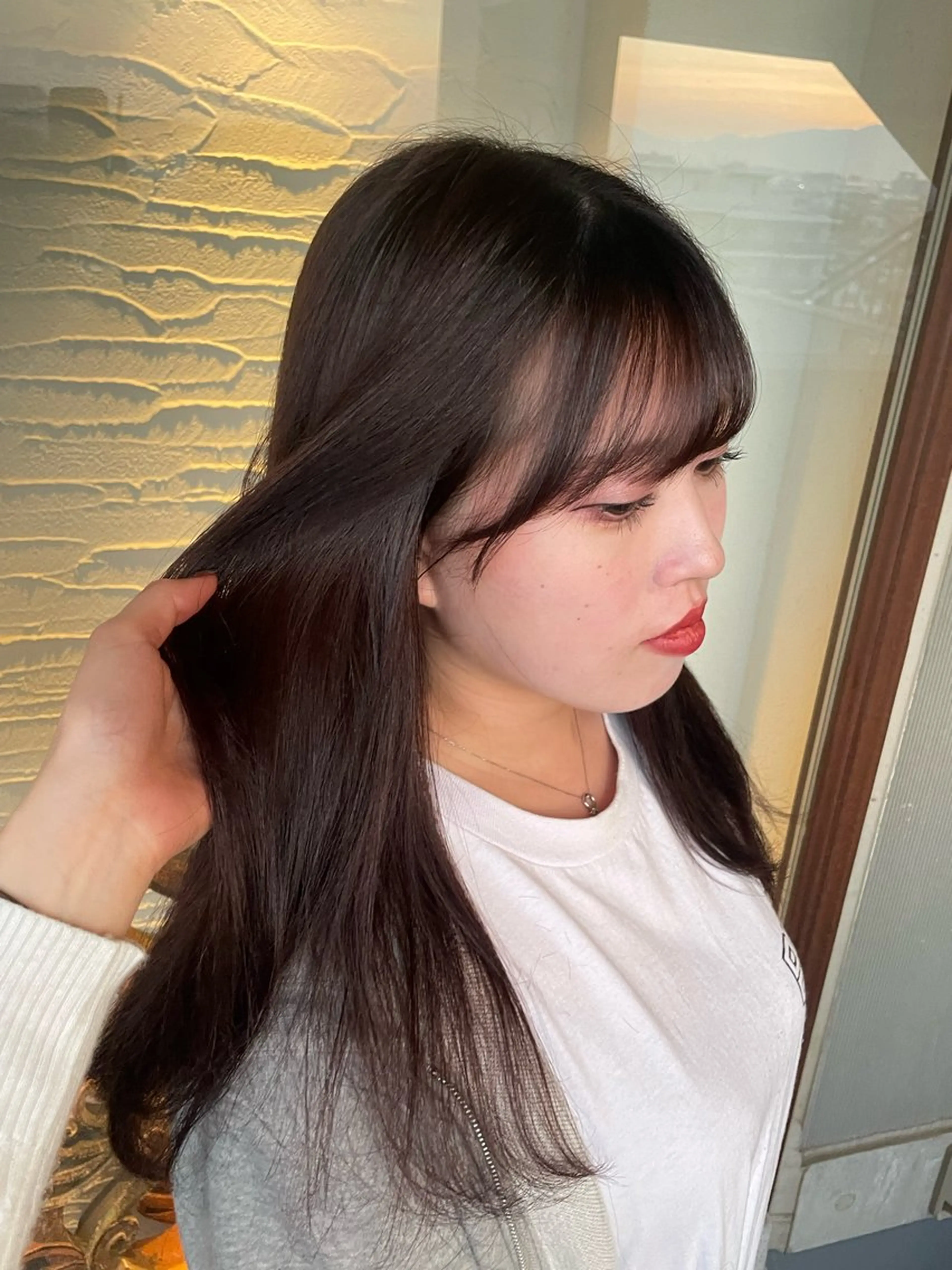 ロング レイヤー/透明感カラ ー/茅ヶ崎/momiのヘアスタイル