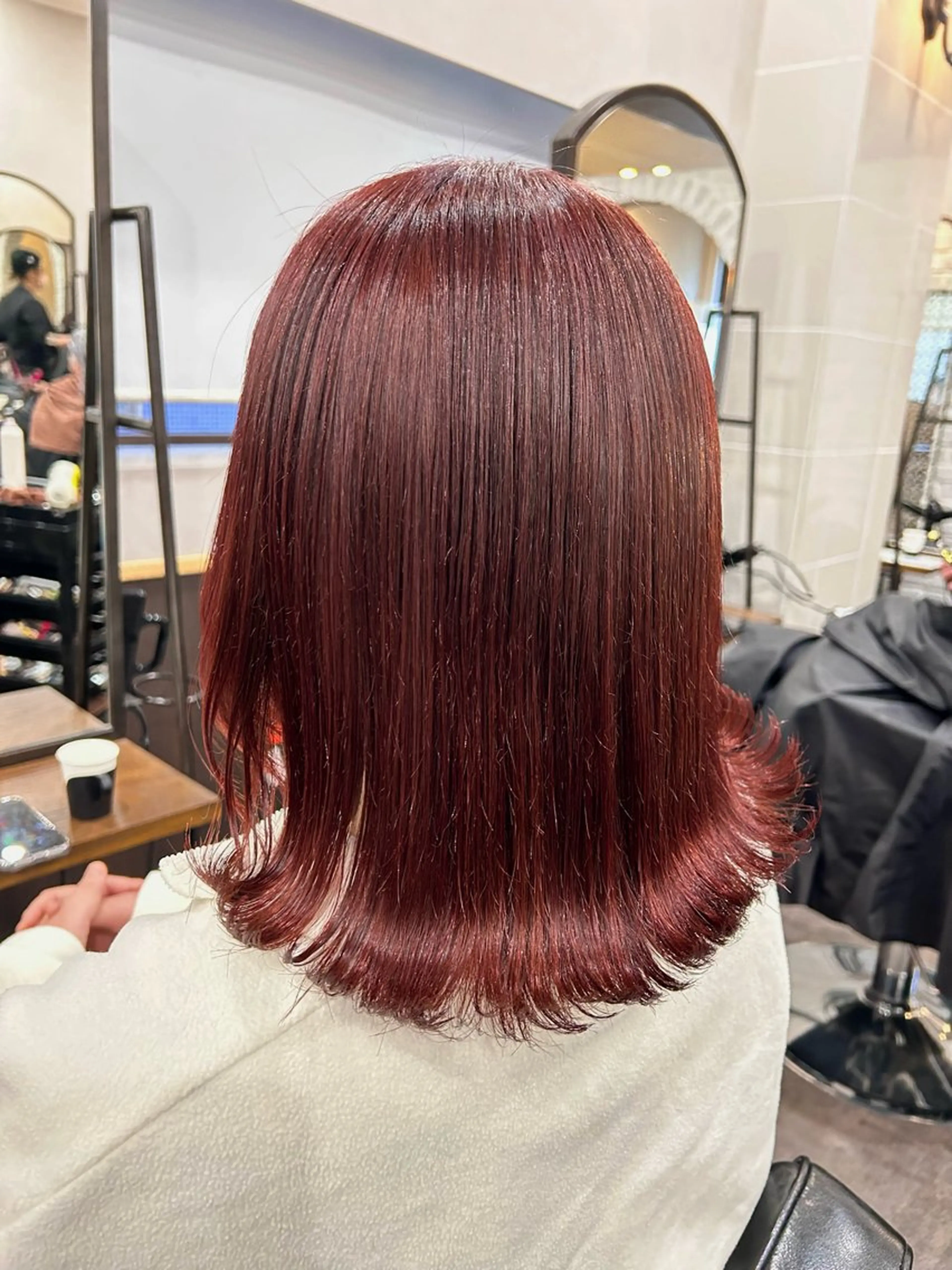 ミディアム カット ヘアカラー 🦄🩵YUNA 🩵🦄のヘアスタイル