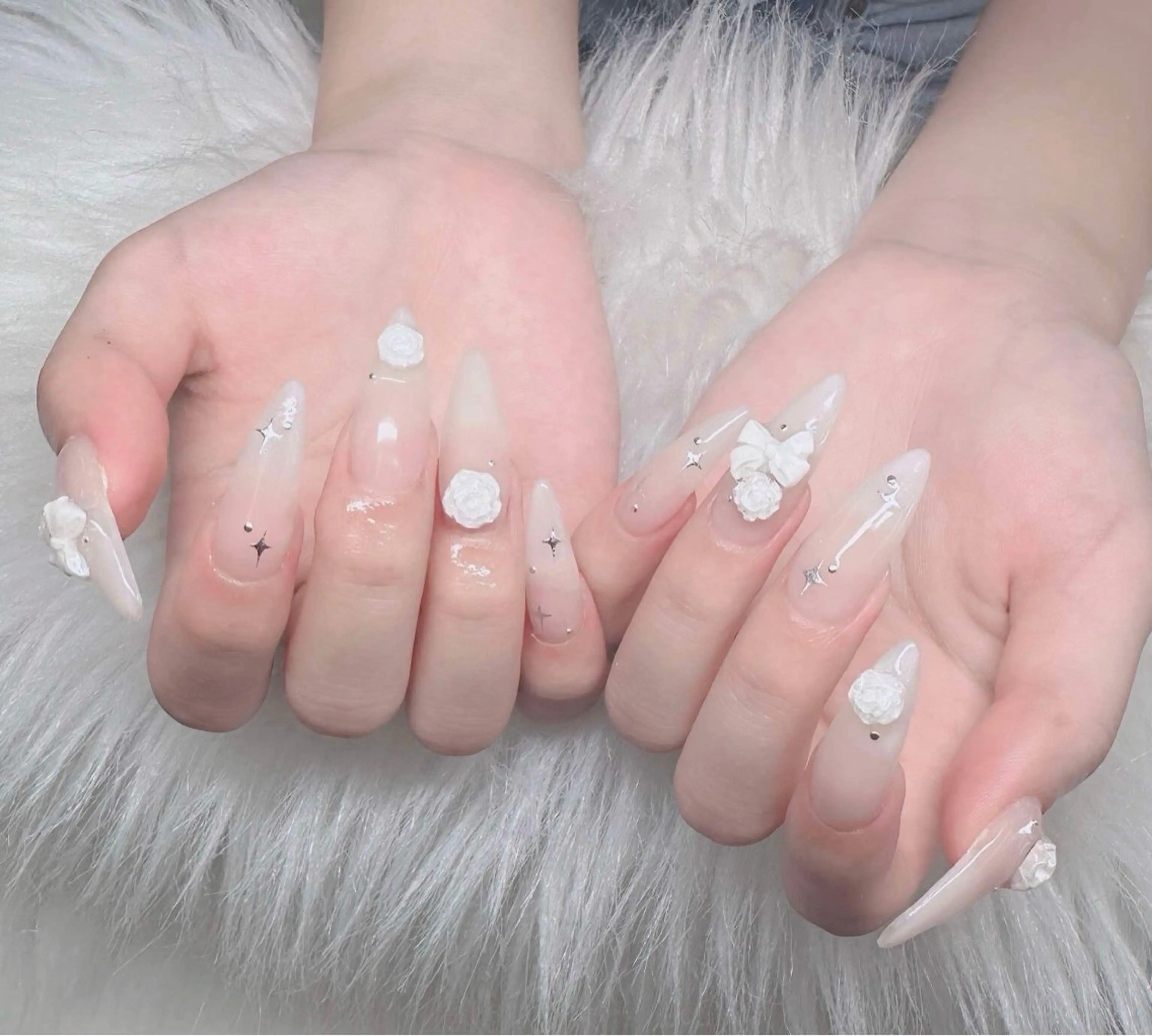 ネイル アートネイル フレンチネイル ジェルネイル 韓国ネイル マグネットネイル ハンドネイル Lenie Nail Salonのネイルデザイン