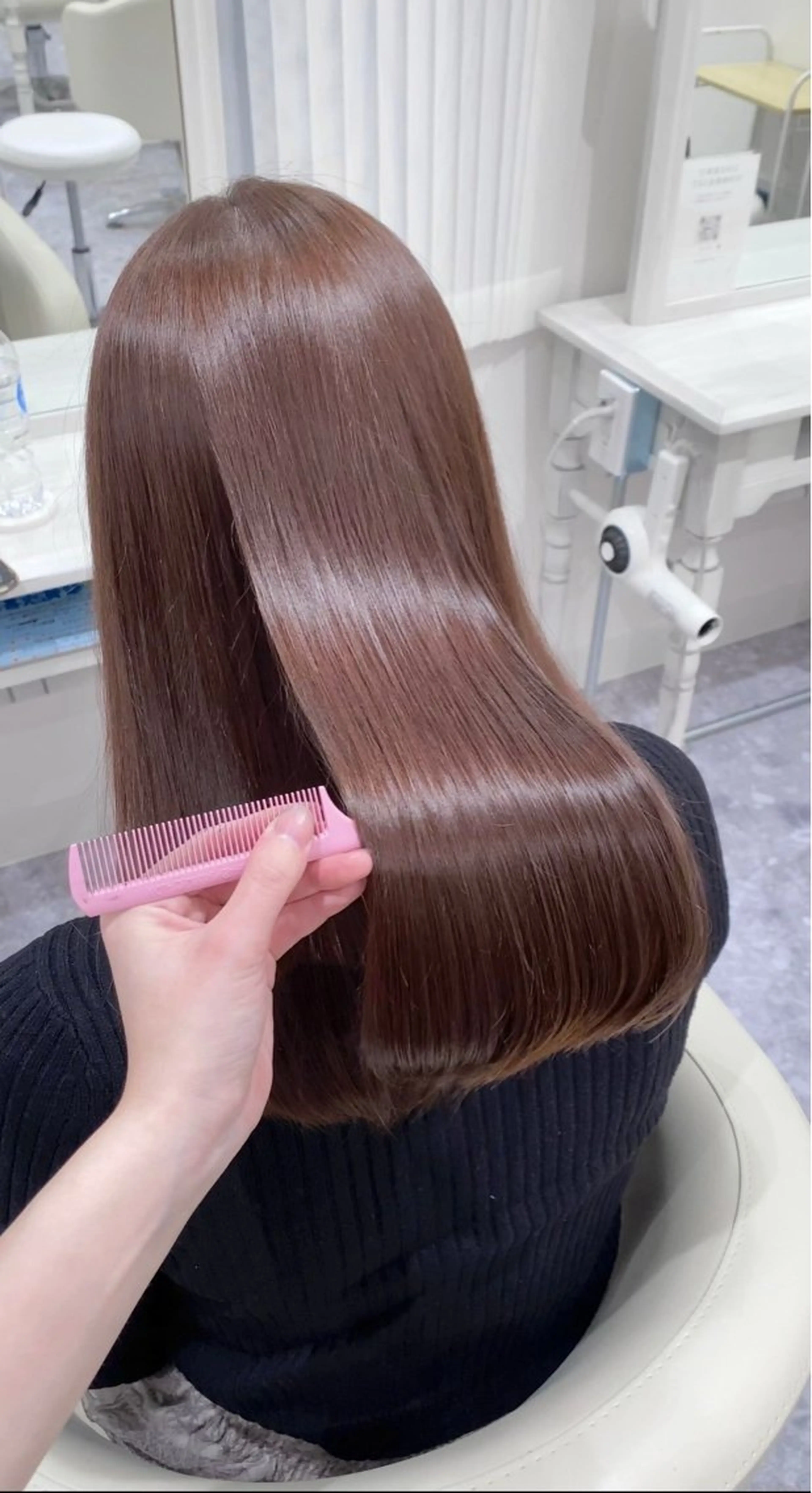 ロング カラー 武田 葵のヘアスタイル