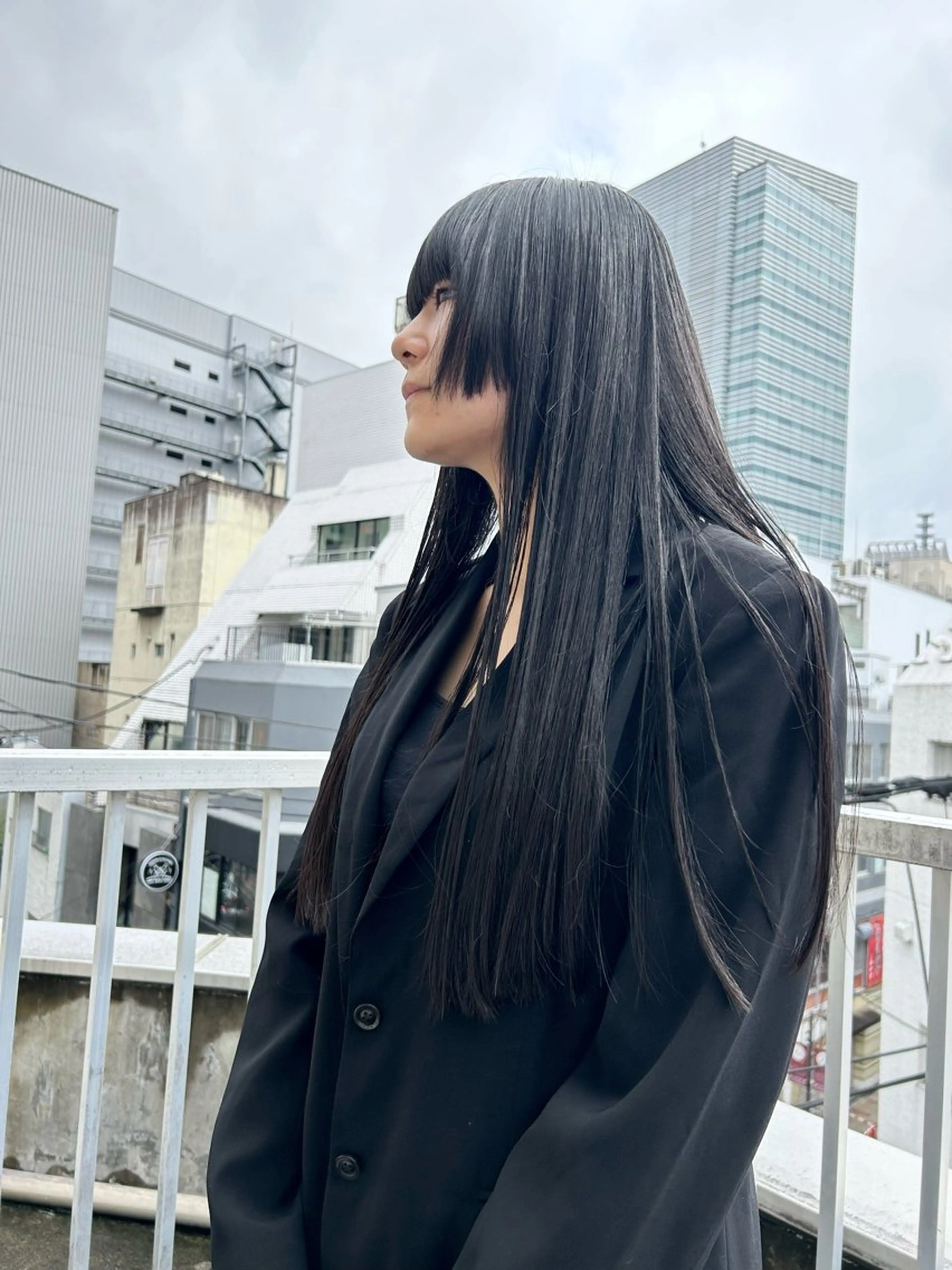 ロング 縮毛矯正 7Bridge 滝内ひよりのヘアスタイル