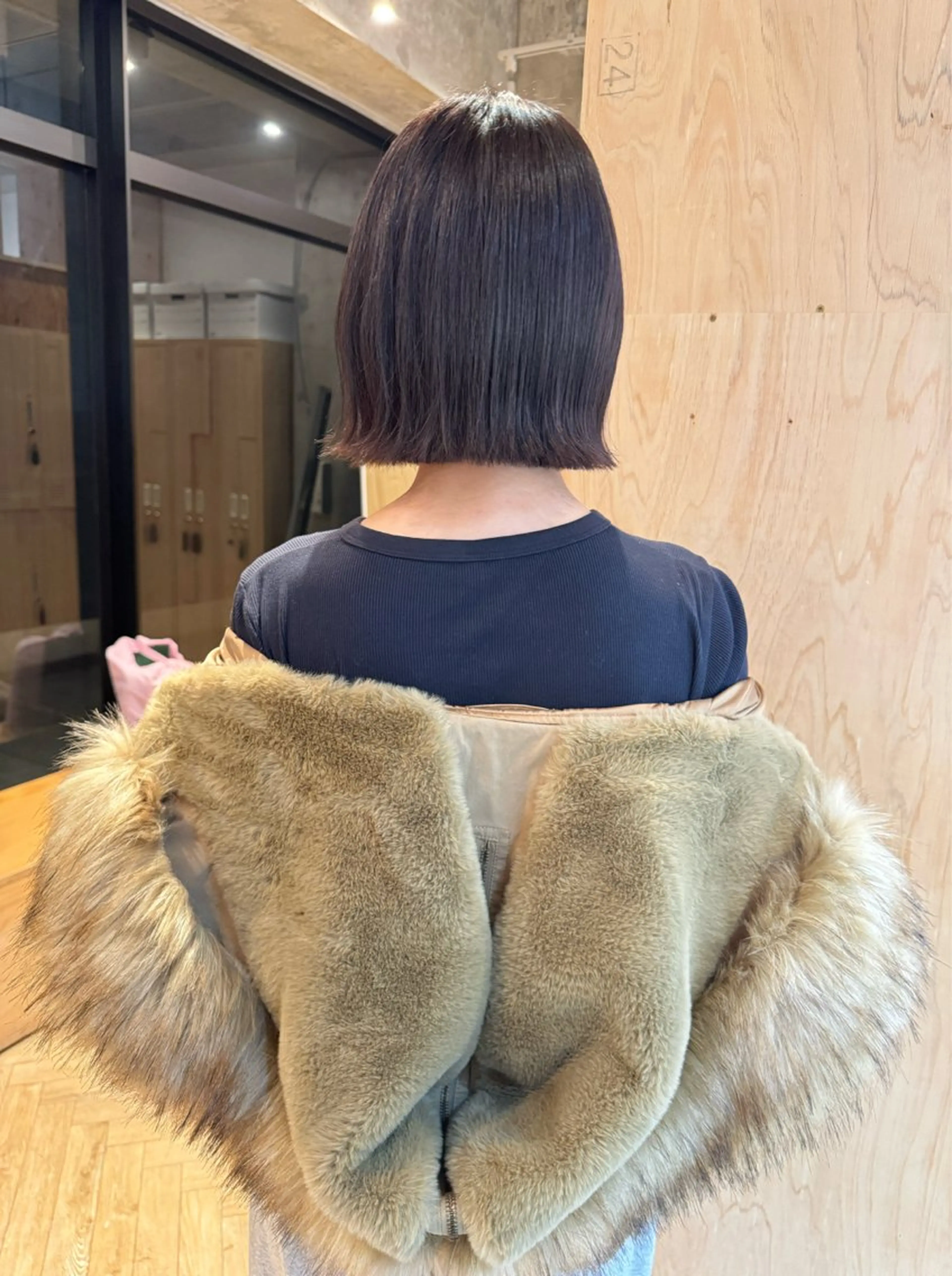 ショート カラー グレージュ オリーブグレージュ オリーブグレー ボブ くびれヘア カット ヘアカラー トリートメント ayaka/暖色 /ニュアンスボブのヘアスタイル