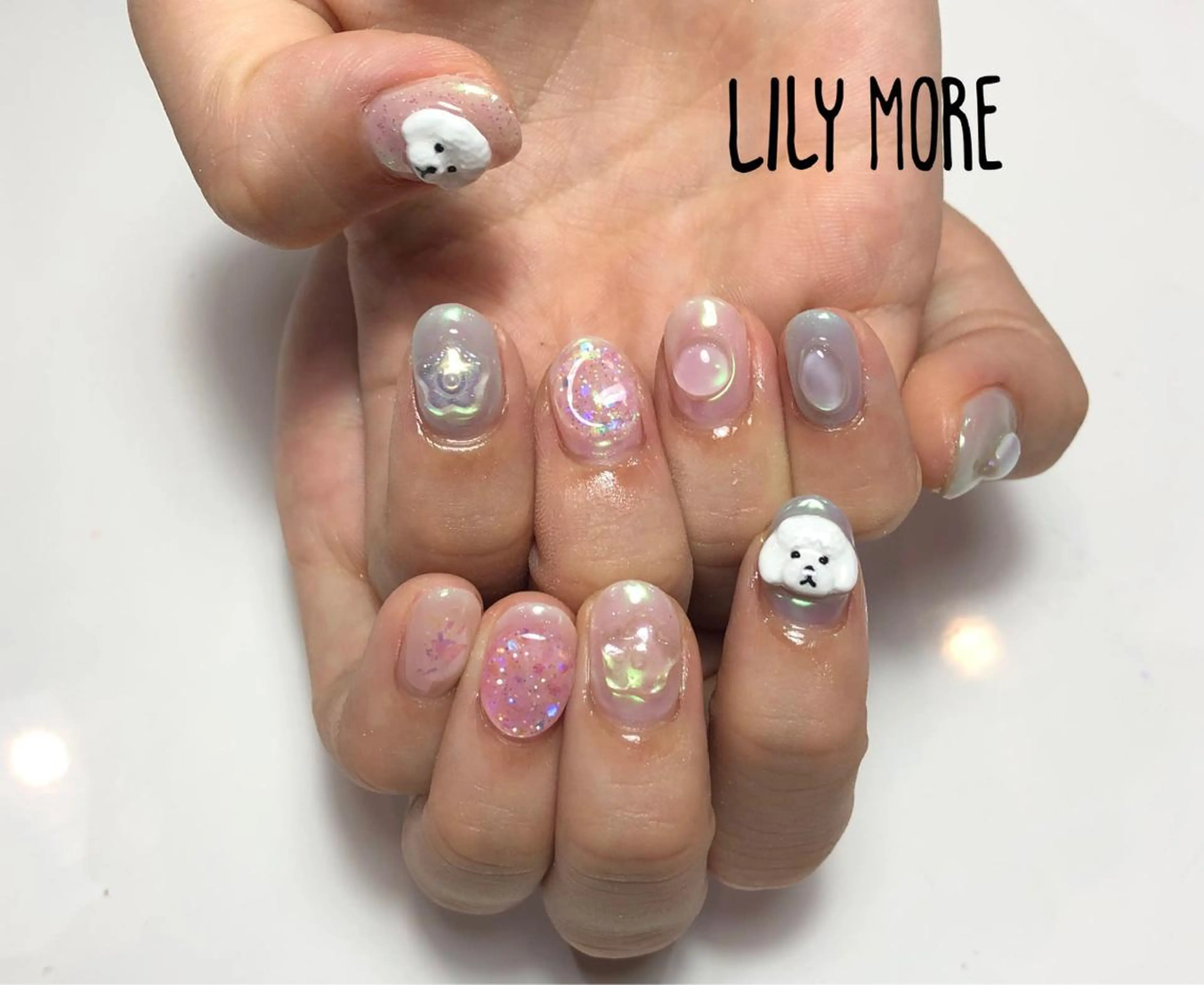 ネイル オーロラネイル Lily closetのネイルデザイン