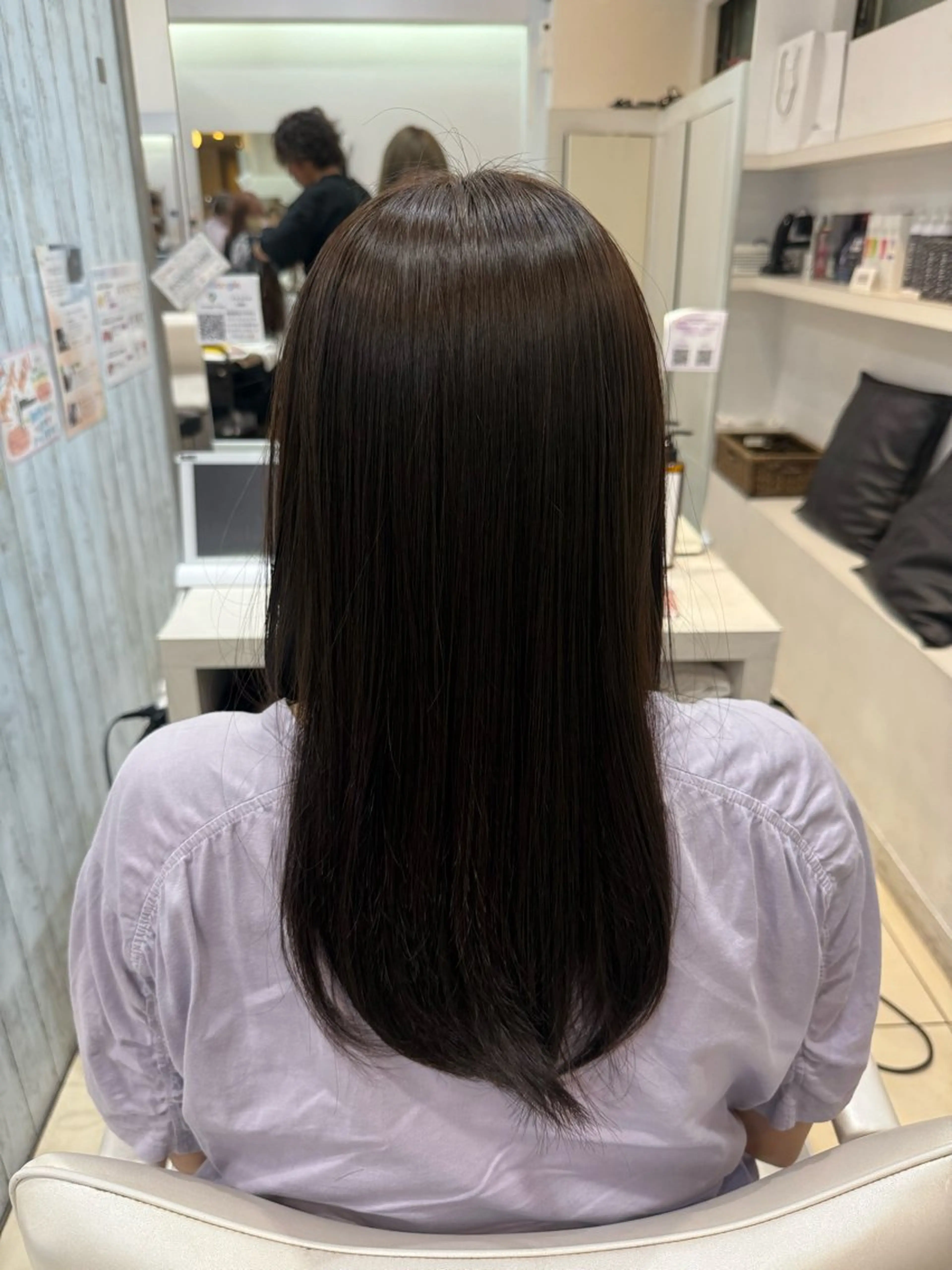 ロング カラー まとまらない髪に🌼 髪質改善｜長島 彩瑛のヘアスタイル