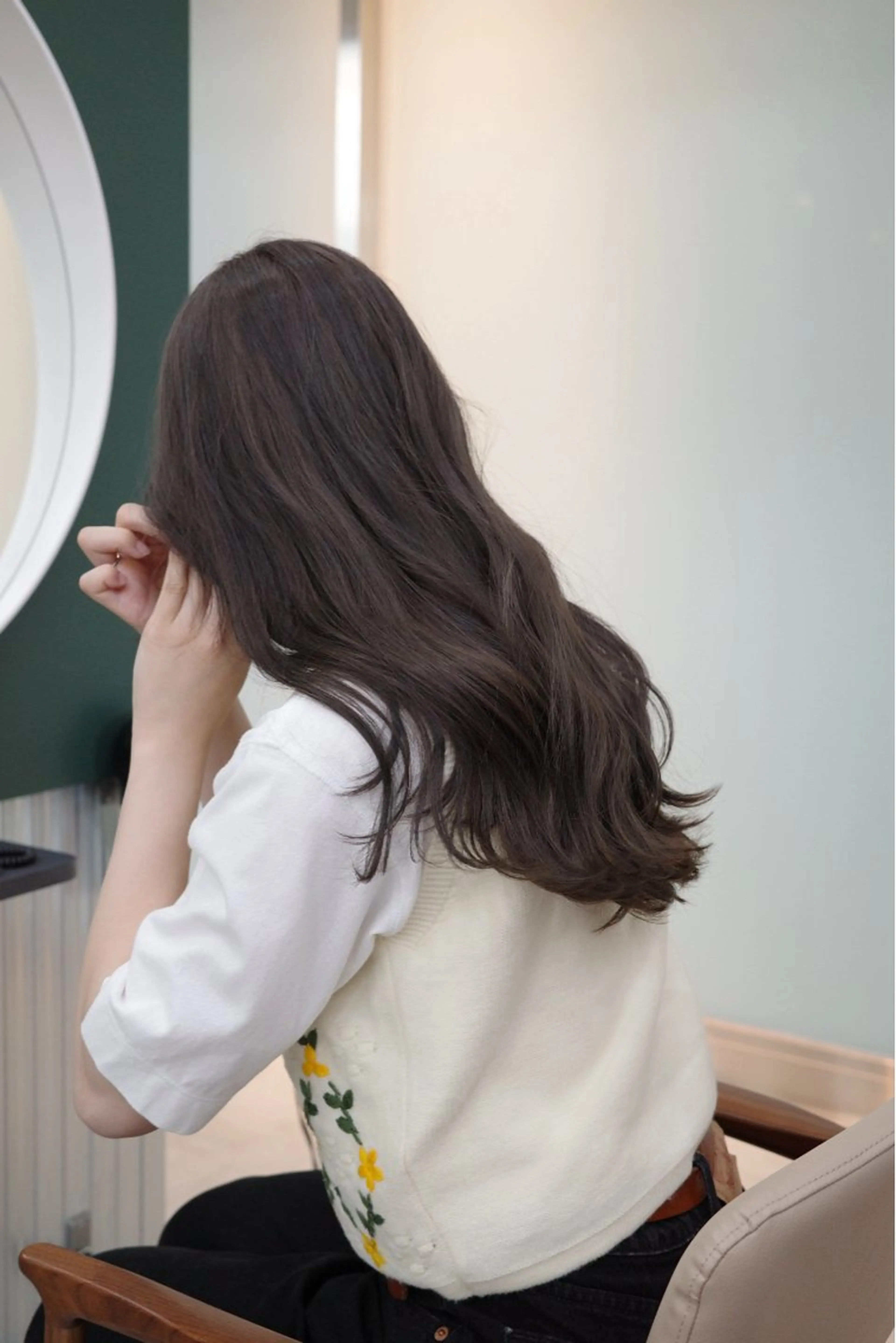 ロング カラー カット ヘアカラー トリートメント 村田 りょうやのヘアスタイル