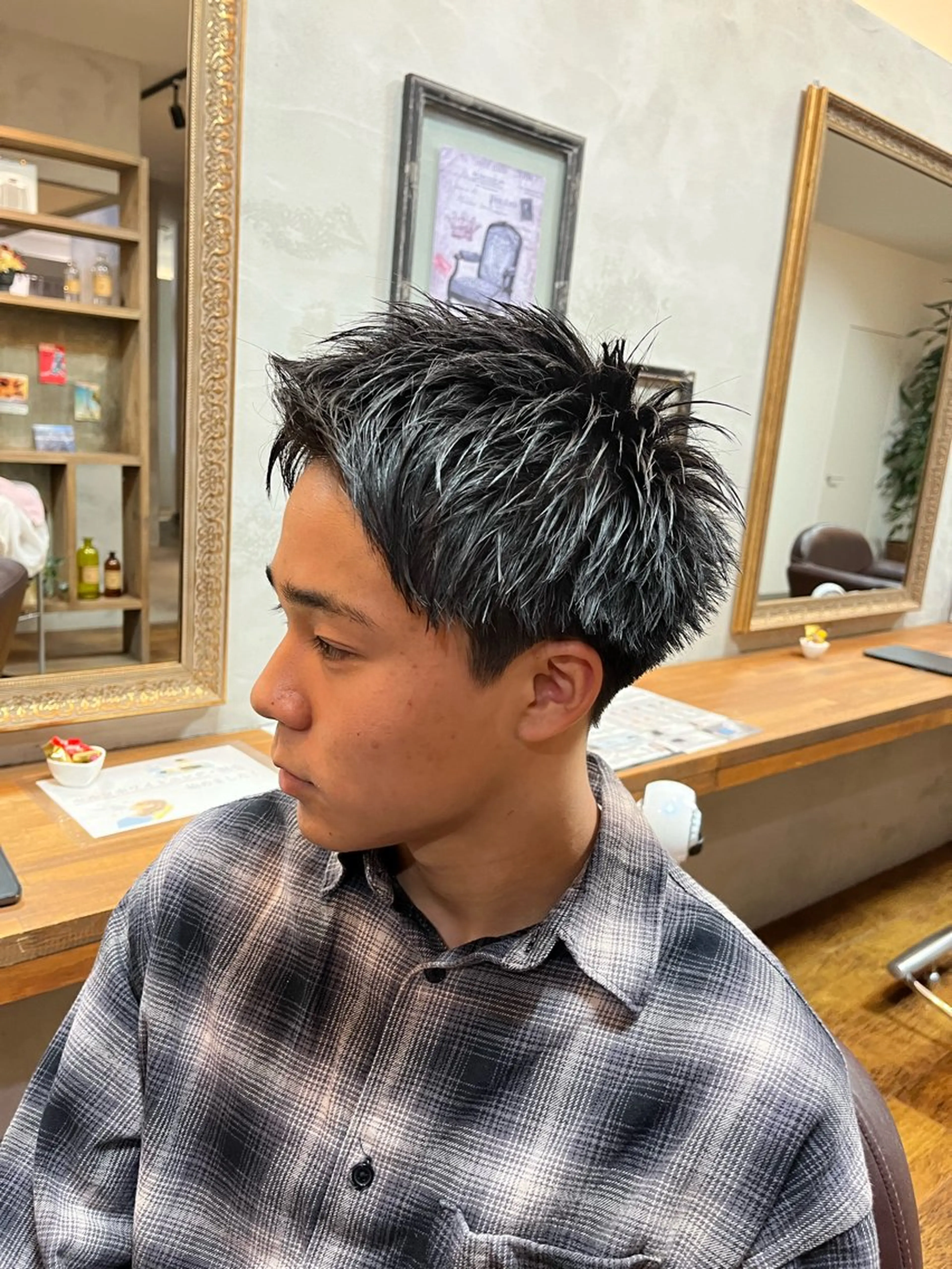 メンズカットの写真
