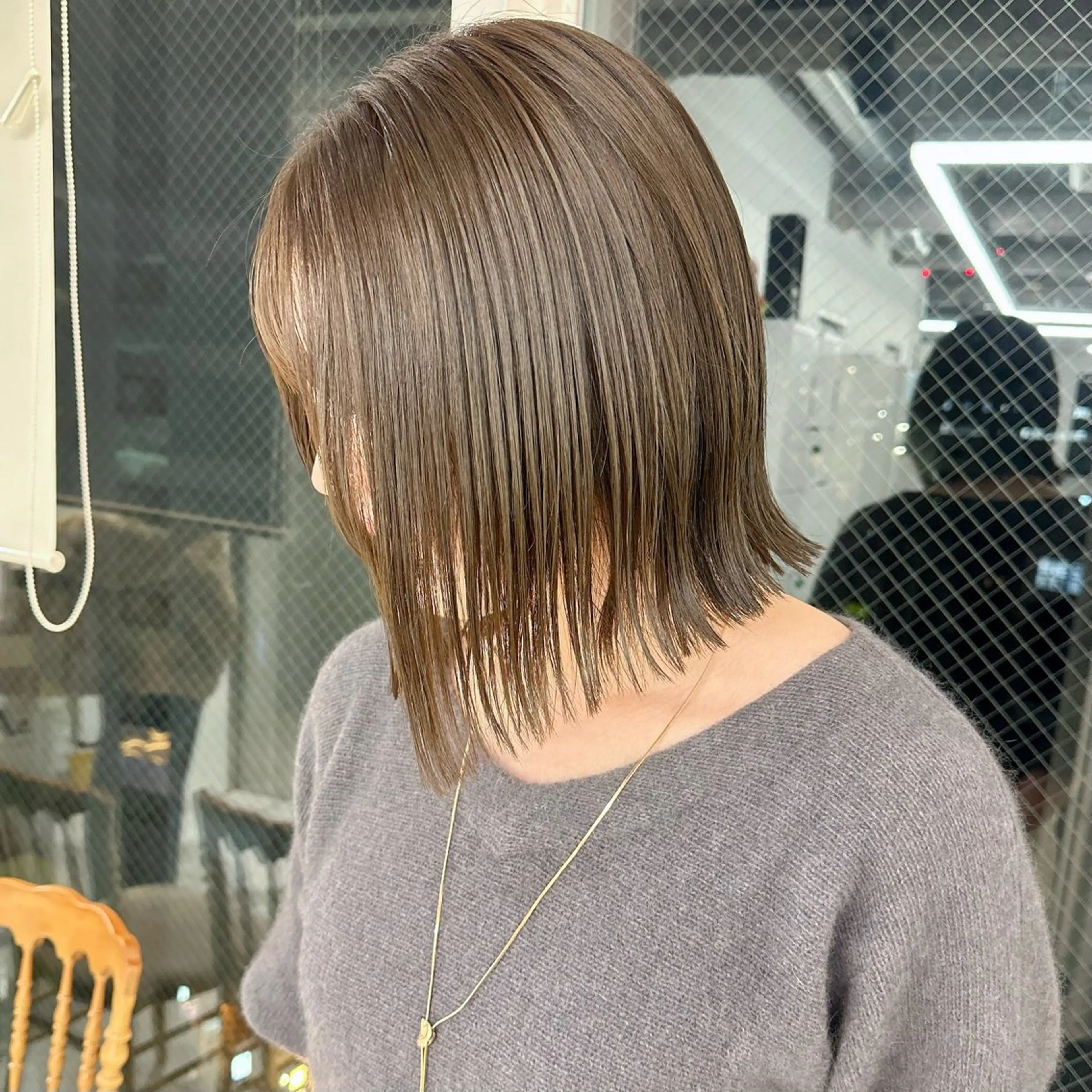 ミディアム カラー カット ヘアカラー トリートメント ブリーチなし/レイヤ ー特化🌈Tommyのヘアスタイル
