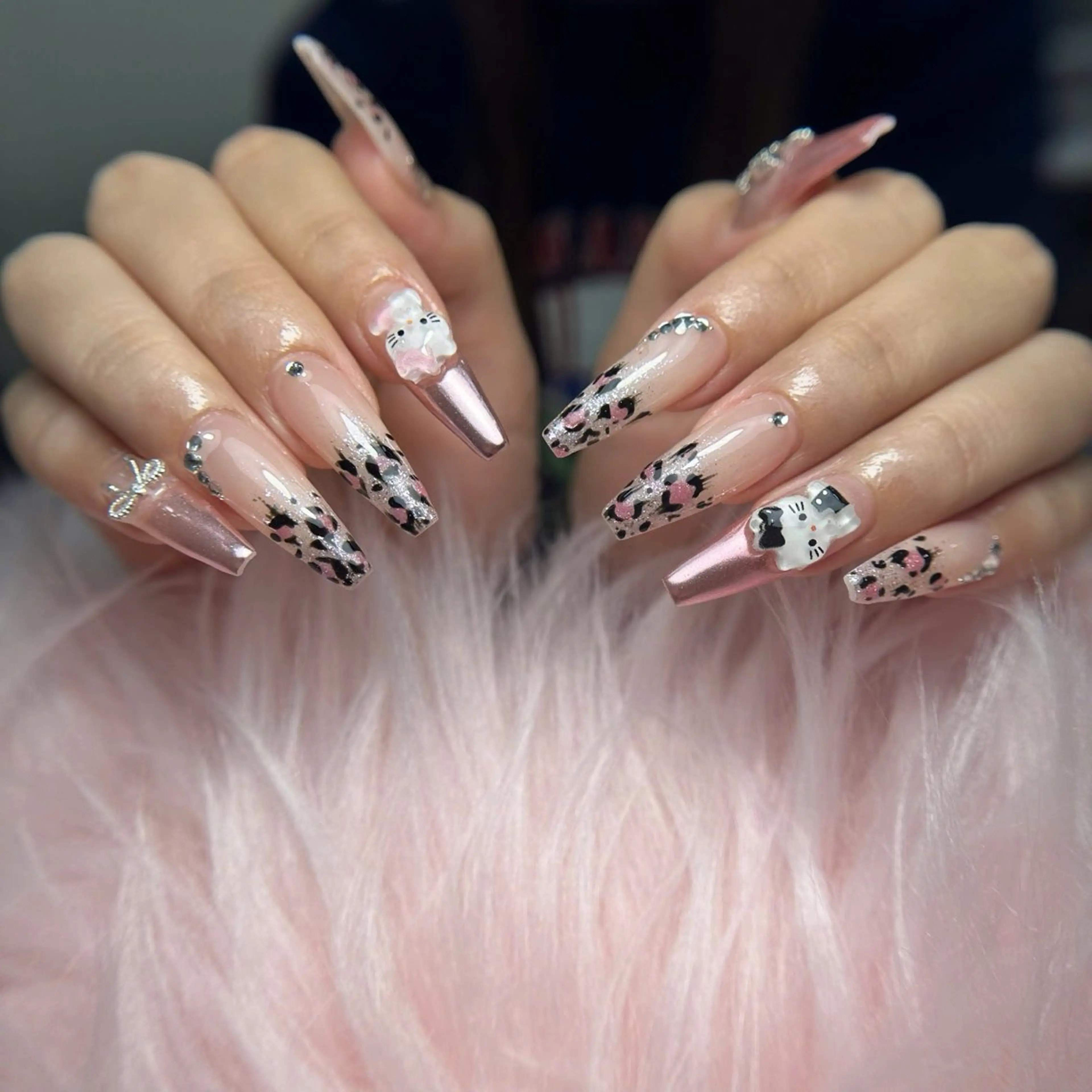 ネイル オーロラネイル 長さ出し フラッシュネイル フレンチネイル ジェルネイル Michi_Nails_Salon所属・Michi Nail Staffのネイルデザイン